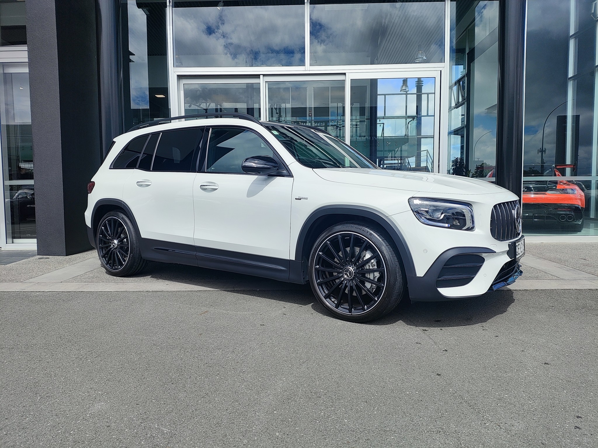 2023 Mercedes-Benz GLB 35 | AMG 2.0L Turbo 225kw 4-Matic GLB35 | 22850 | 1