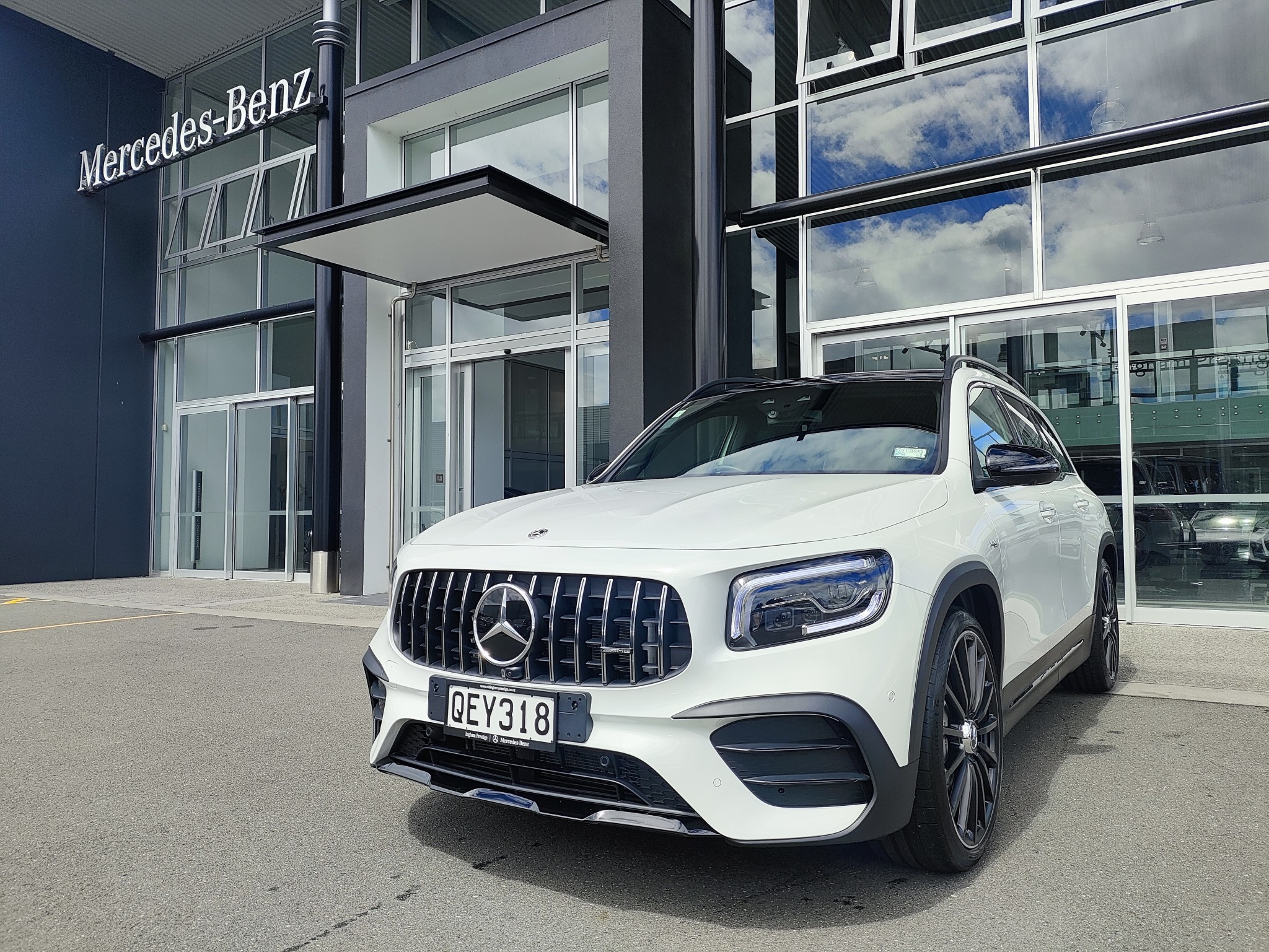 2023 Mercedes-Benz GLB 35 | AMG 2.0L Turbo 225kw 4-Matic GLB35 | 22850 | 5