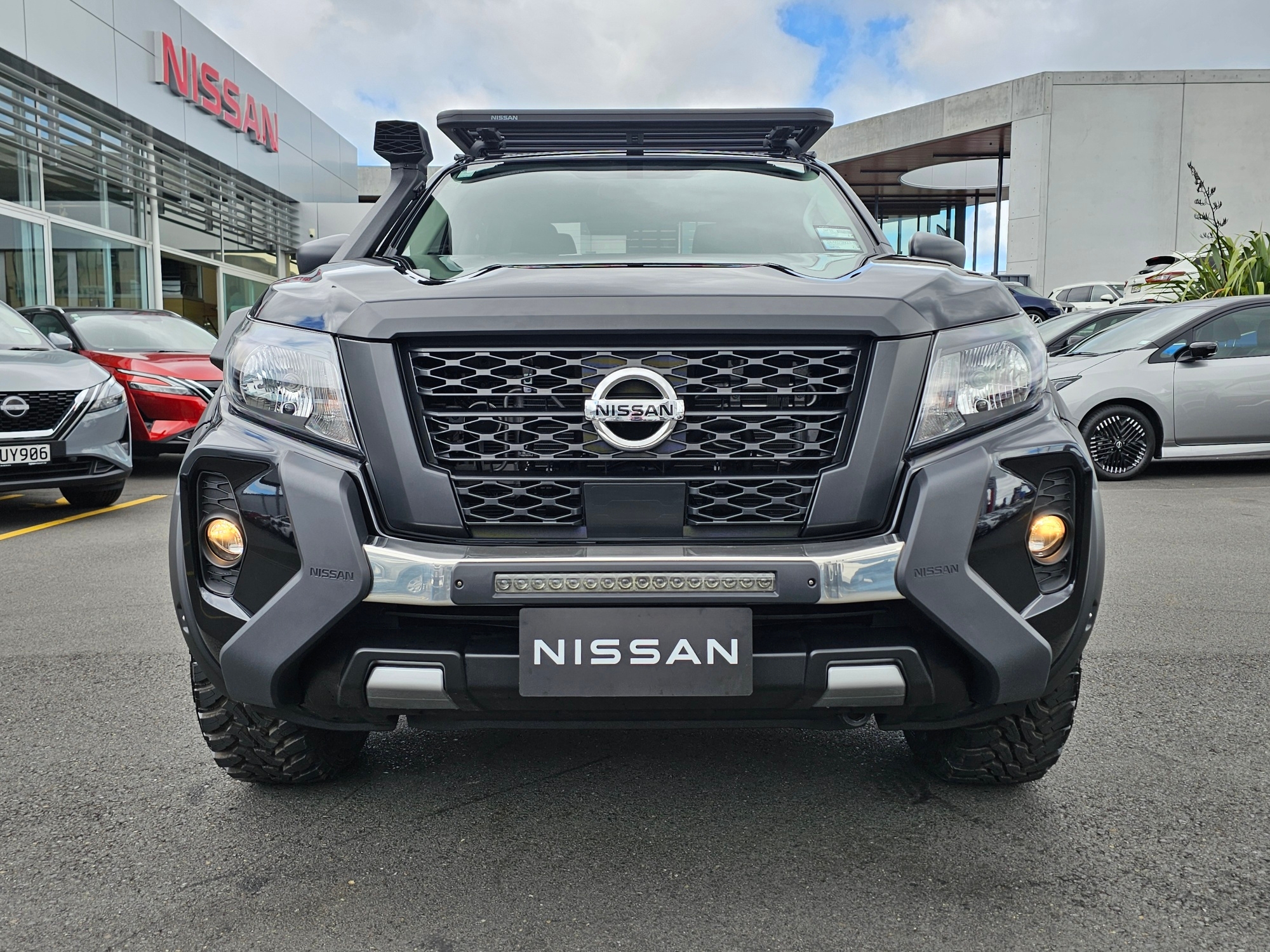 2024 Nissan Navara | SL I-ADVENTURE | 22975 | 5