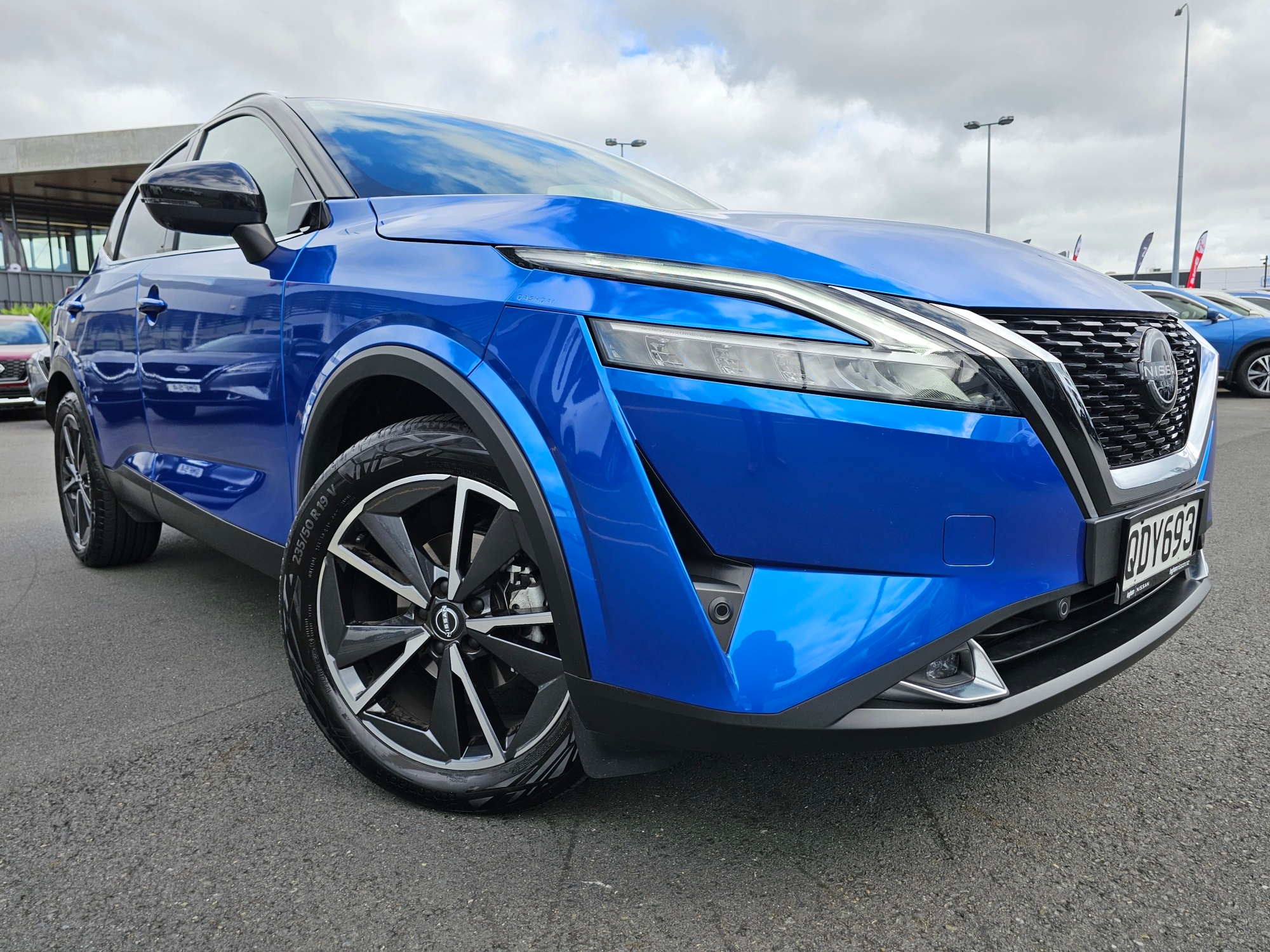 2023 Nissan Qashqai | TI 1.3PT | 23023 | 4