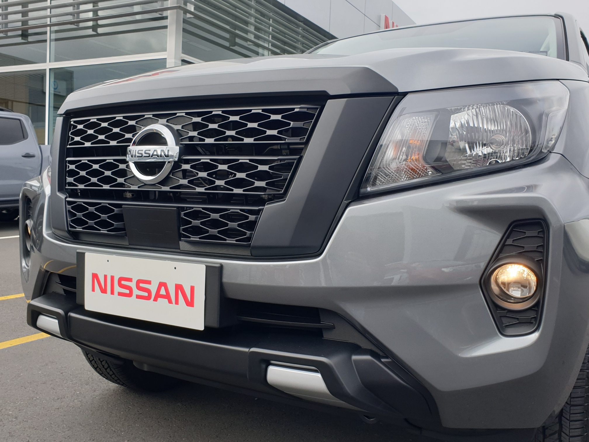 2024 Nissan Navara | SL 2.3D/7AM/4WD | 23033 | 3