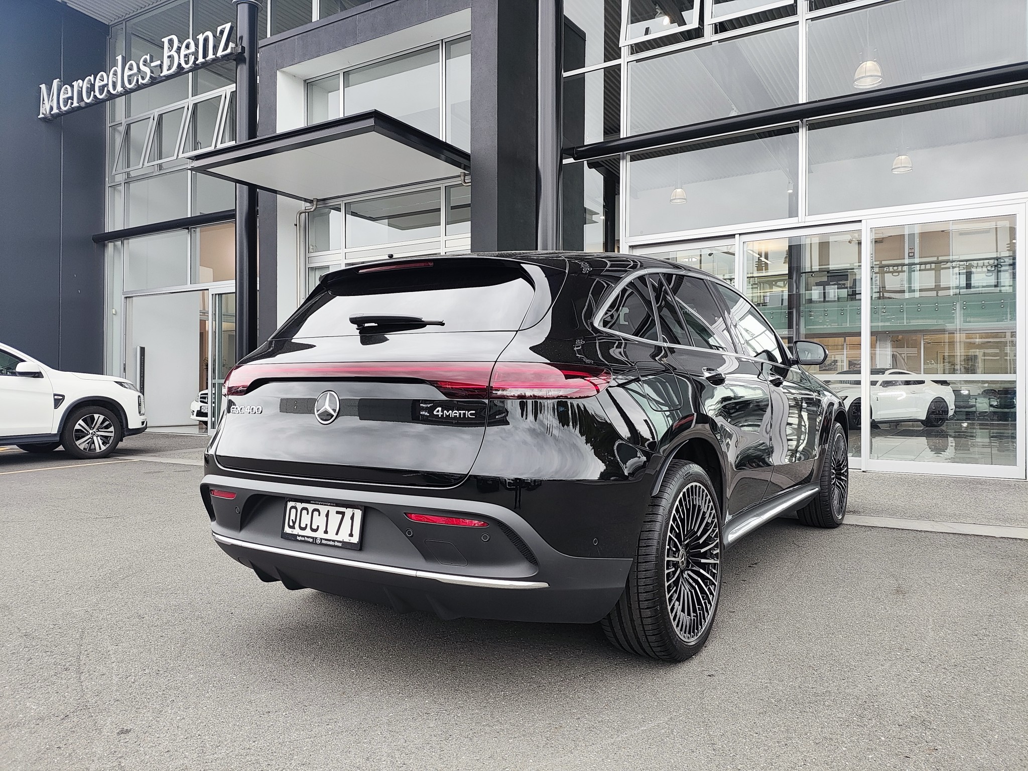 2023 Mercedes-Benz EQC | EQC400 4MATIC FULL EV | 23105 | 6