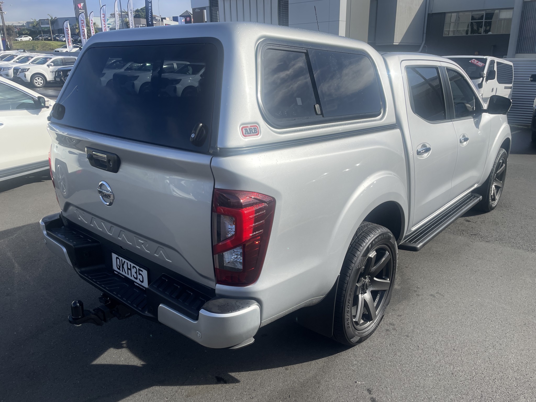 2024 Nissan Navara | ST PLATINUM 2WD | 24040 | 6