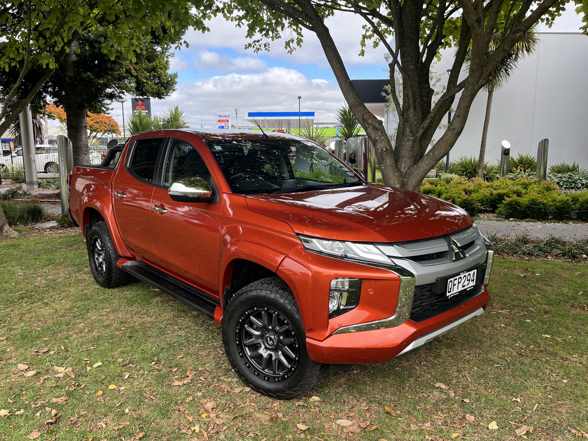 2023 Mitsubishi Triton | DC GLXR 6AT 2.4D/4WD AUTO TURBO DIESEL | 23237 | 1