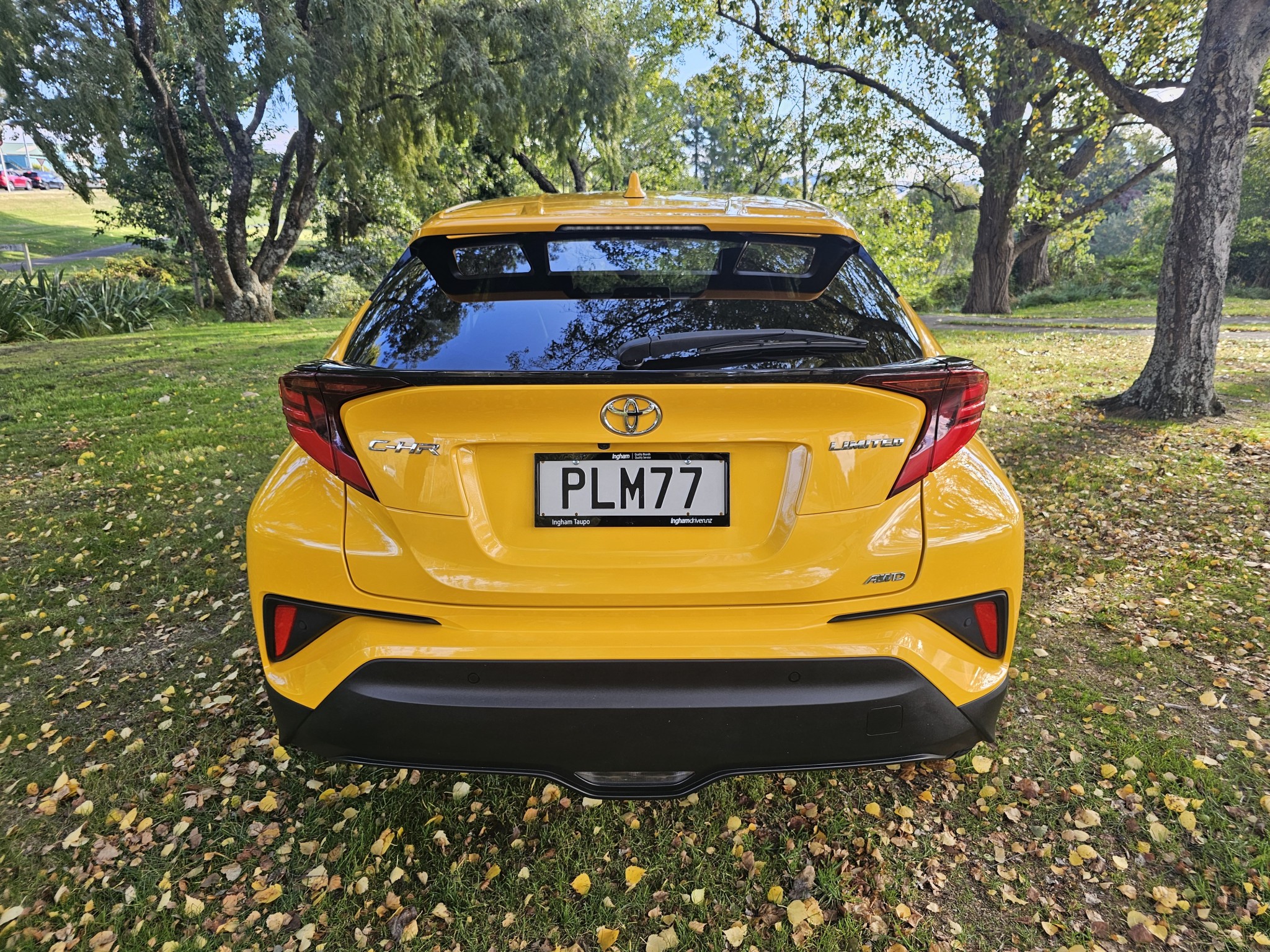 2022 Toyota C-HR | LIMITED 1.2PT/4WD | 23241 | 4