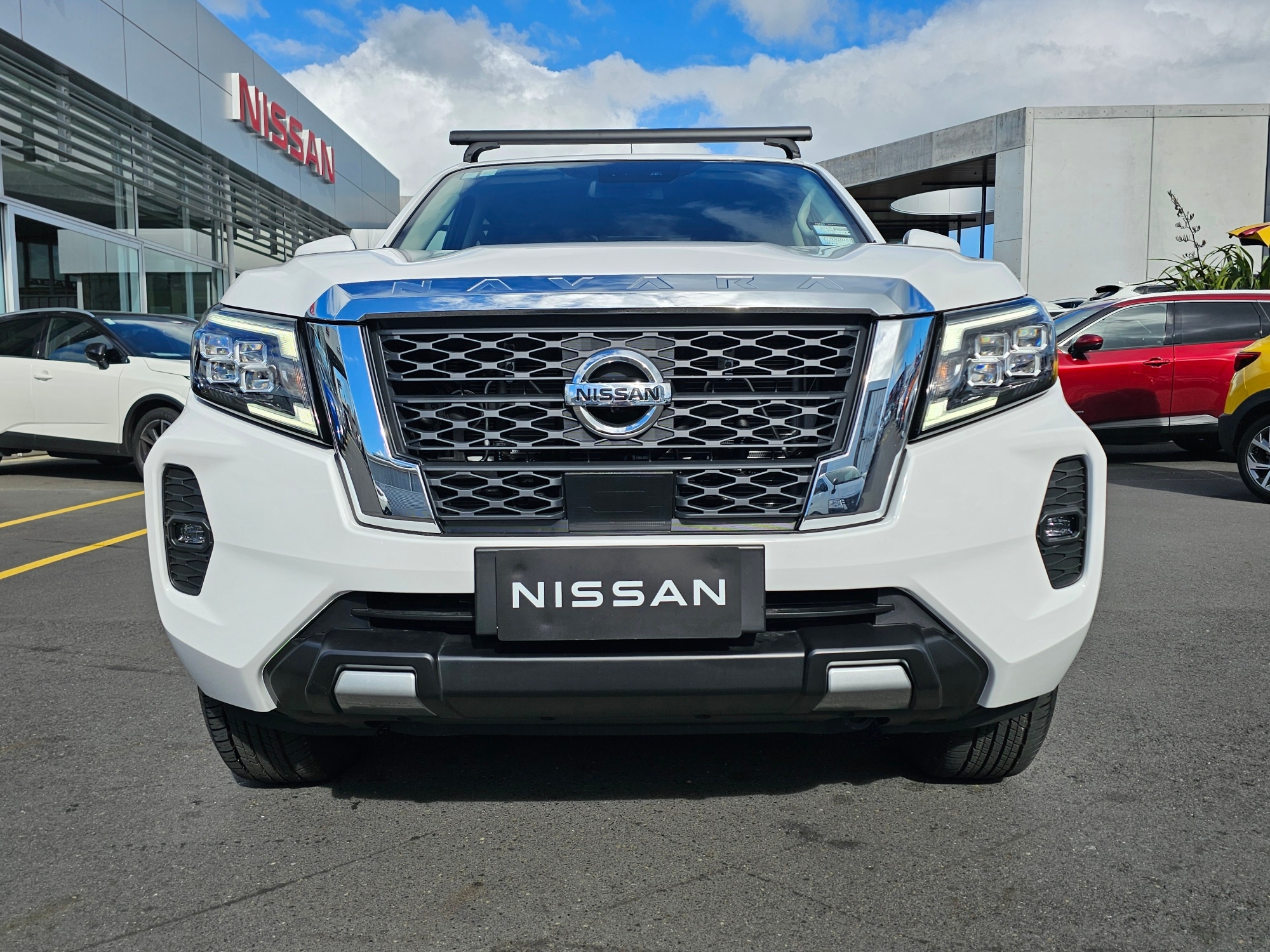 2024 Nissan Navara | ST I-TRADIE PACK  | 23323 | 3