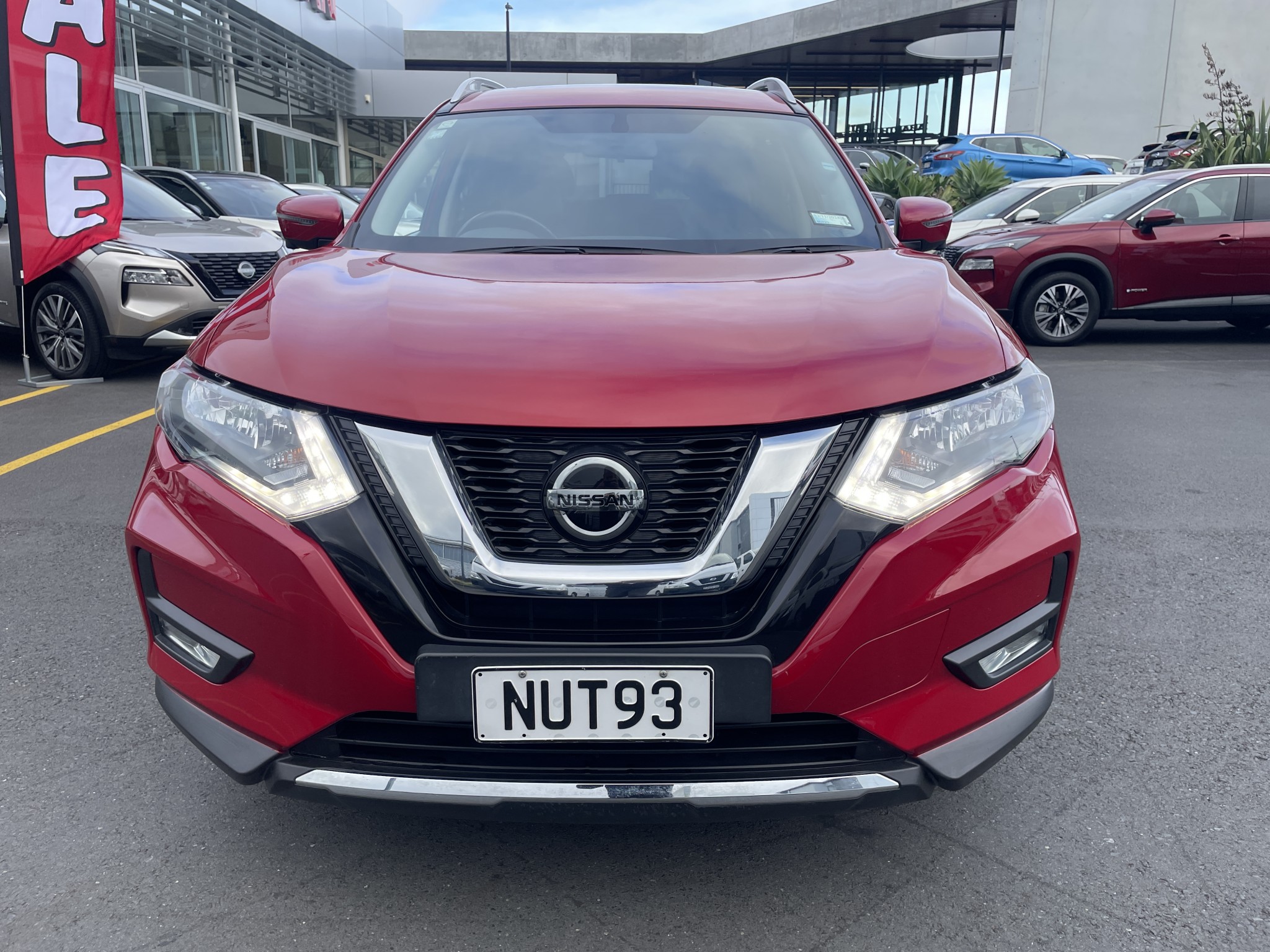 2021 Nissan X-Trail | ST-L 2.5P/6CVT/SW/5D | 23328 | 3