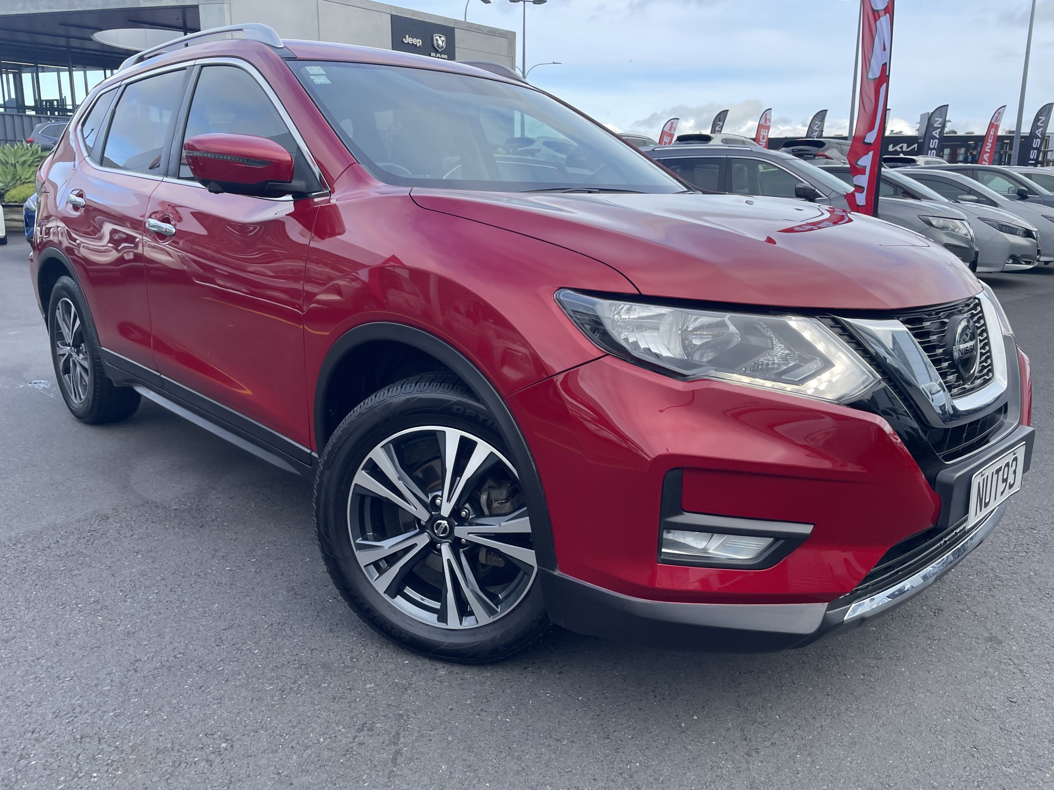 2021 Nissan X-Trail | ST-L 2.5P/6CVT/SW/5D | 23328 | 4