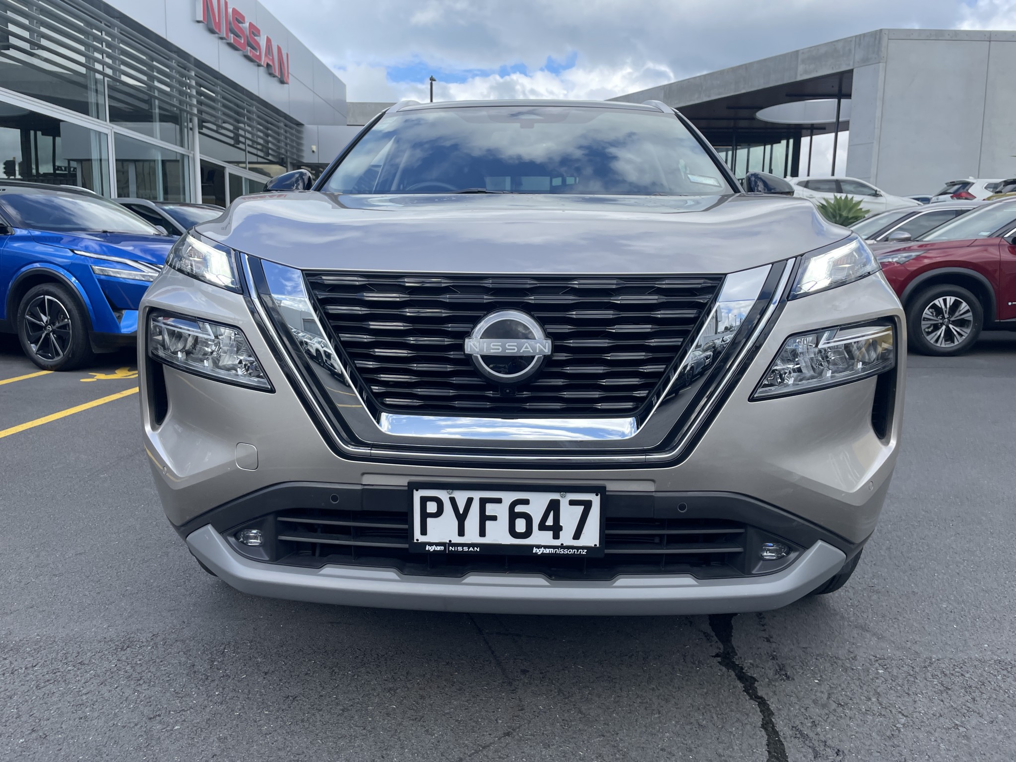 2023 Nissan X-Trail | ST-L 2.5P/4WD/CVT | 23368 | 3