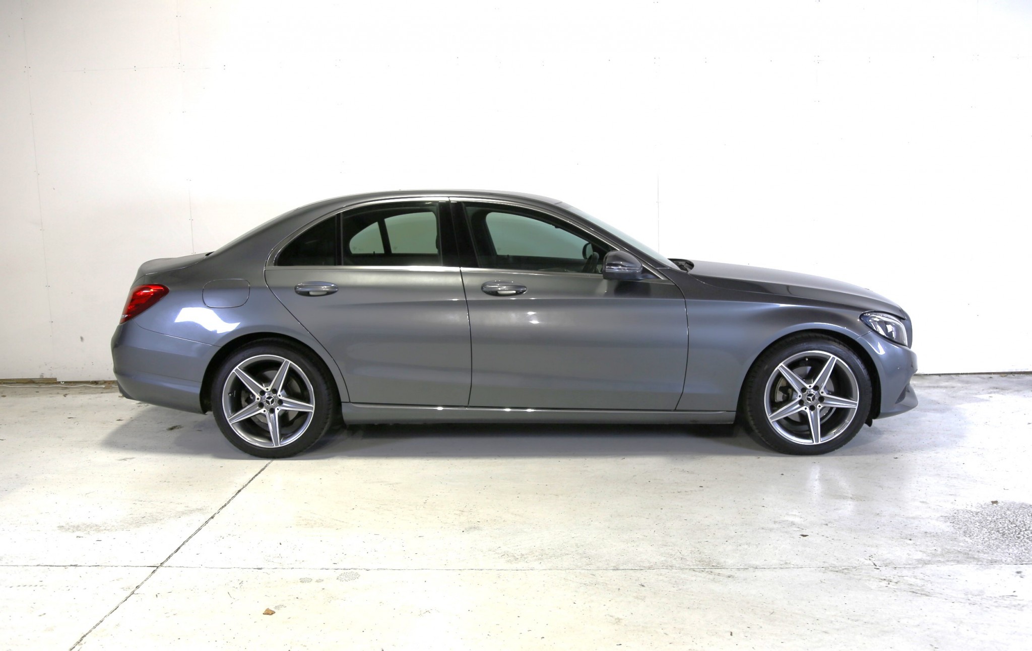 2018 Mercedes-Benz C 220 | NZ New Diesel 125Kw/400Nm AMG Alloys | 23373 | 3