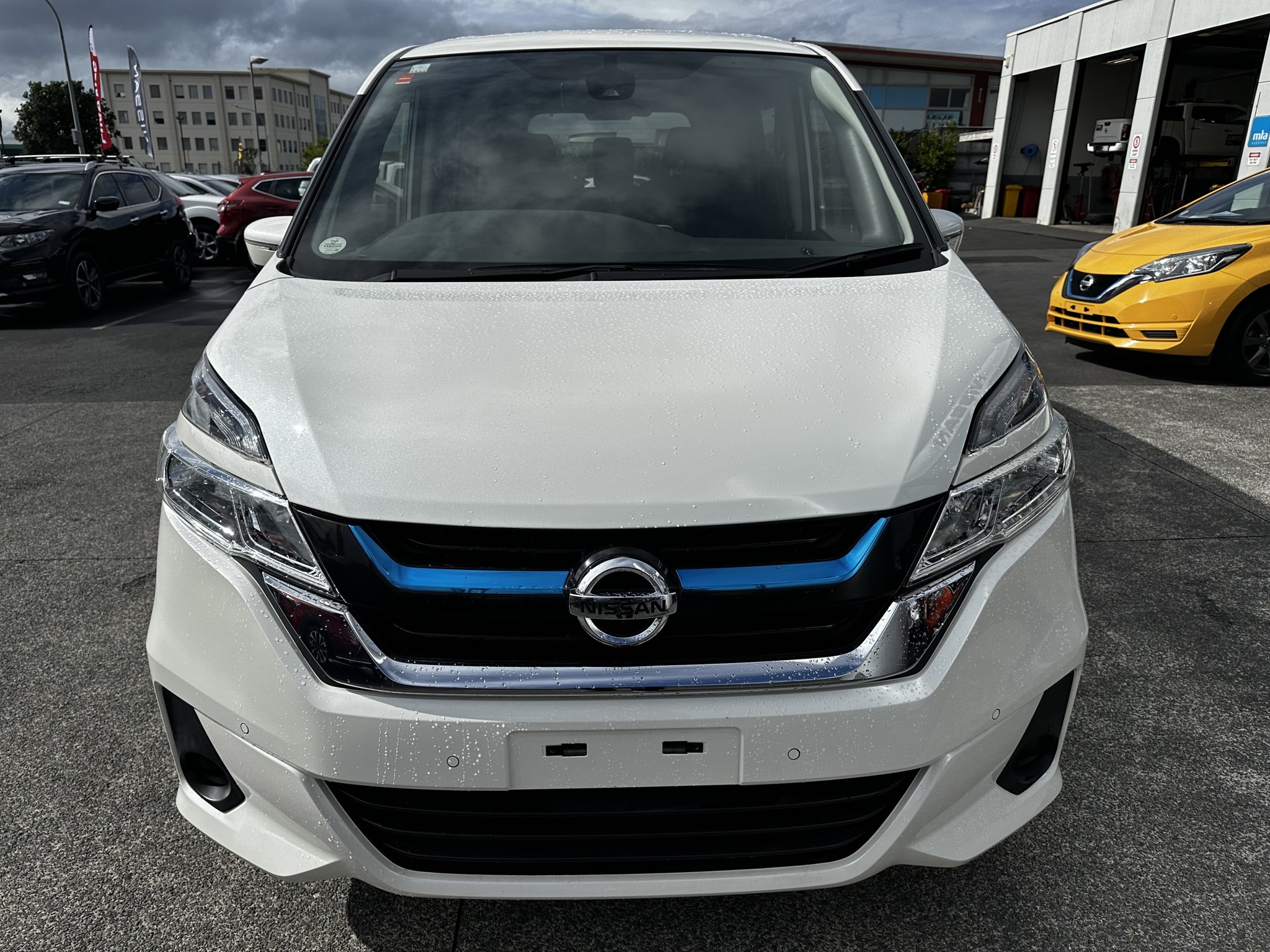 2018 Nissan Serena | E-POWER | 23425 | 2