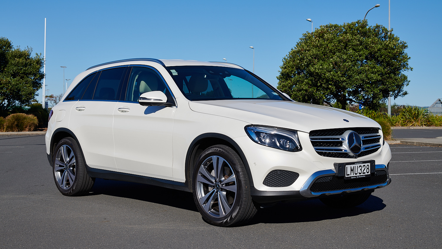 2018 Mercedes-Benz GLC 250 | 250 2.0P/4WD/9AT/SW | 23547 | 1