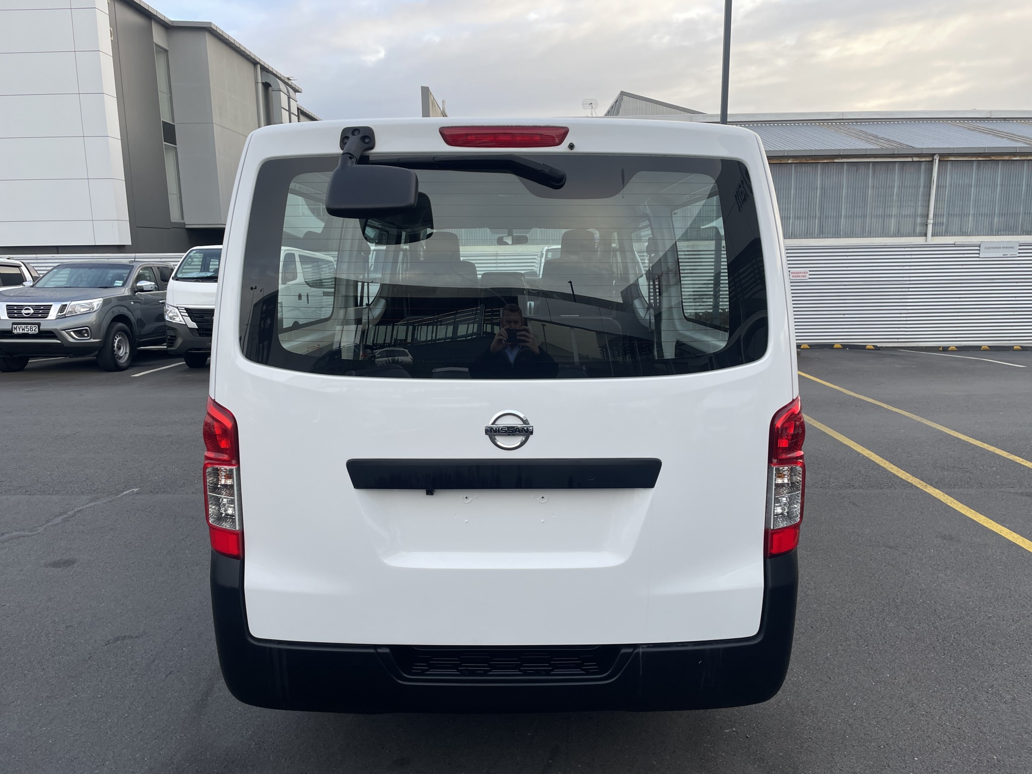 2021 Nissan CARAVAN | NV350 | 23800 | 7