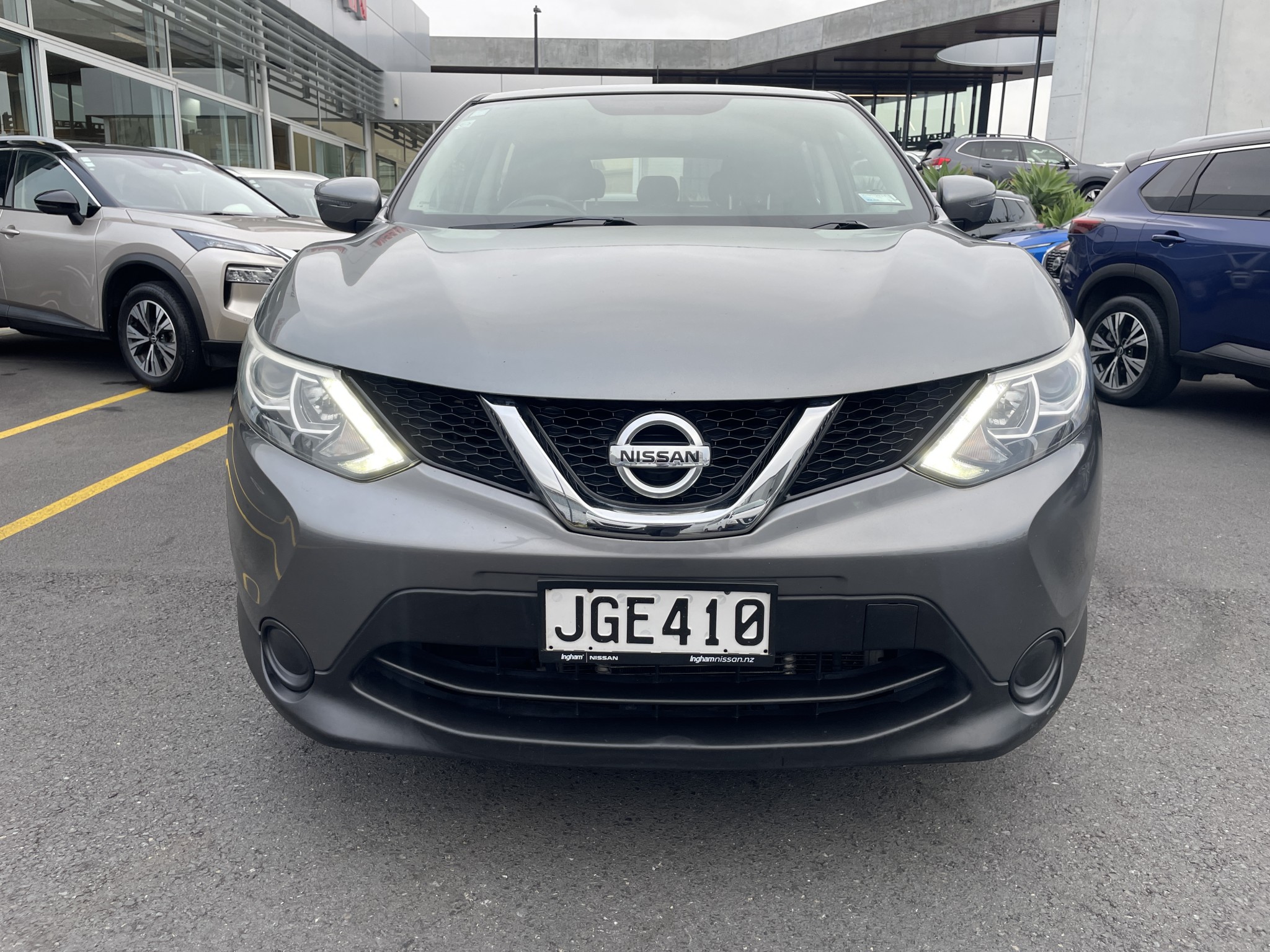 2015 Nissan Qashqai | ST 2.0P/1CVT/HA/5DR | 23802 | 3