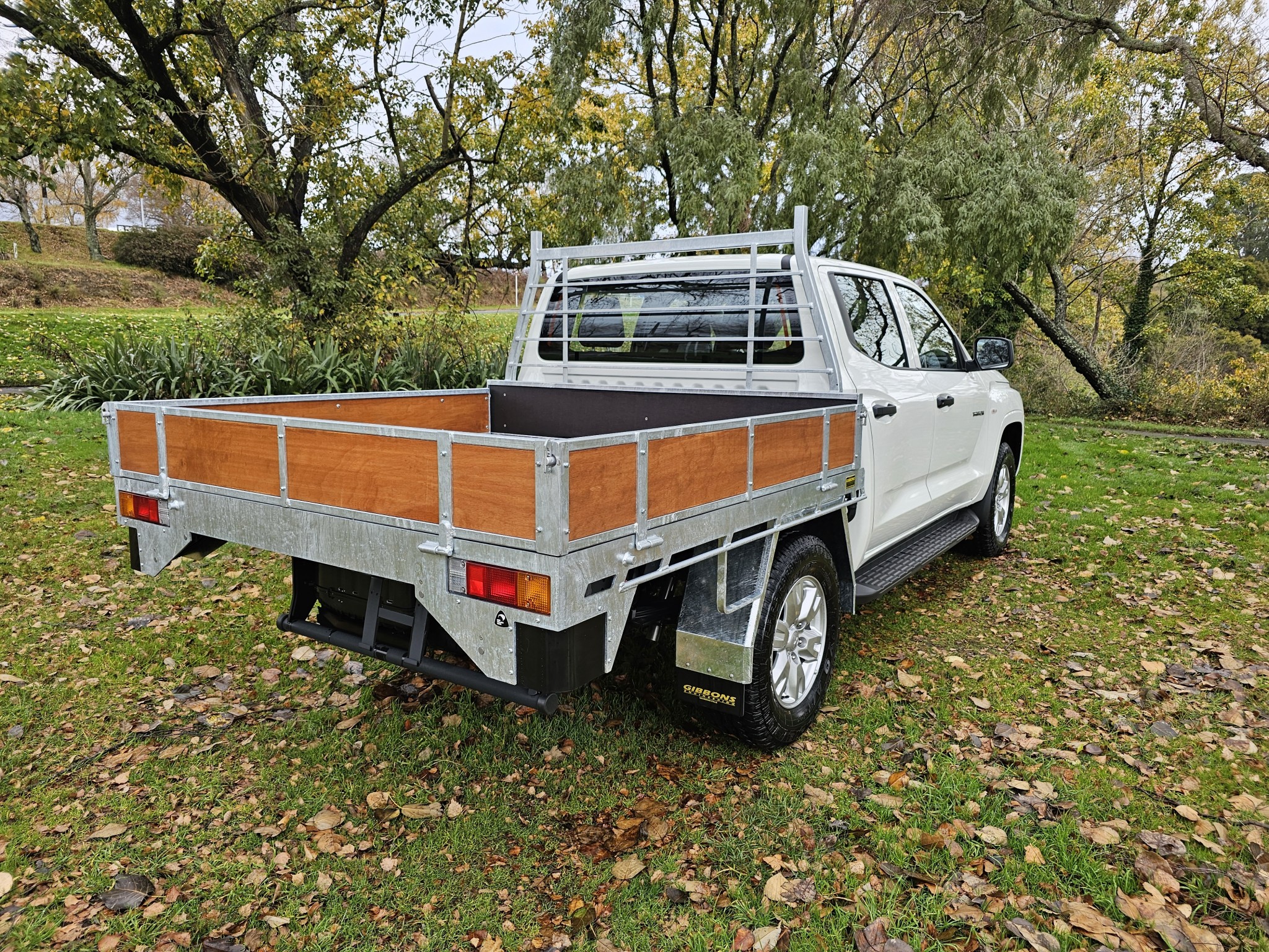 2024 Mitsubishi Triton | DC C GLX 4WD 6AT 2.4 | 23809 | 3