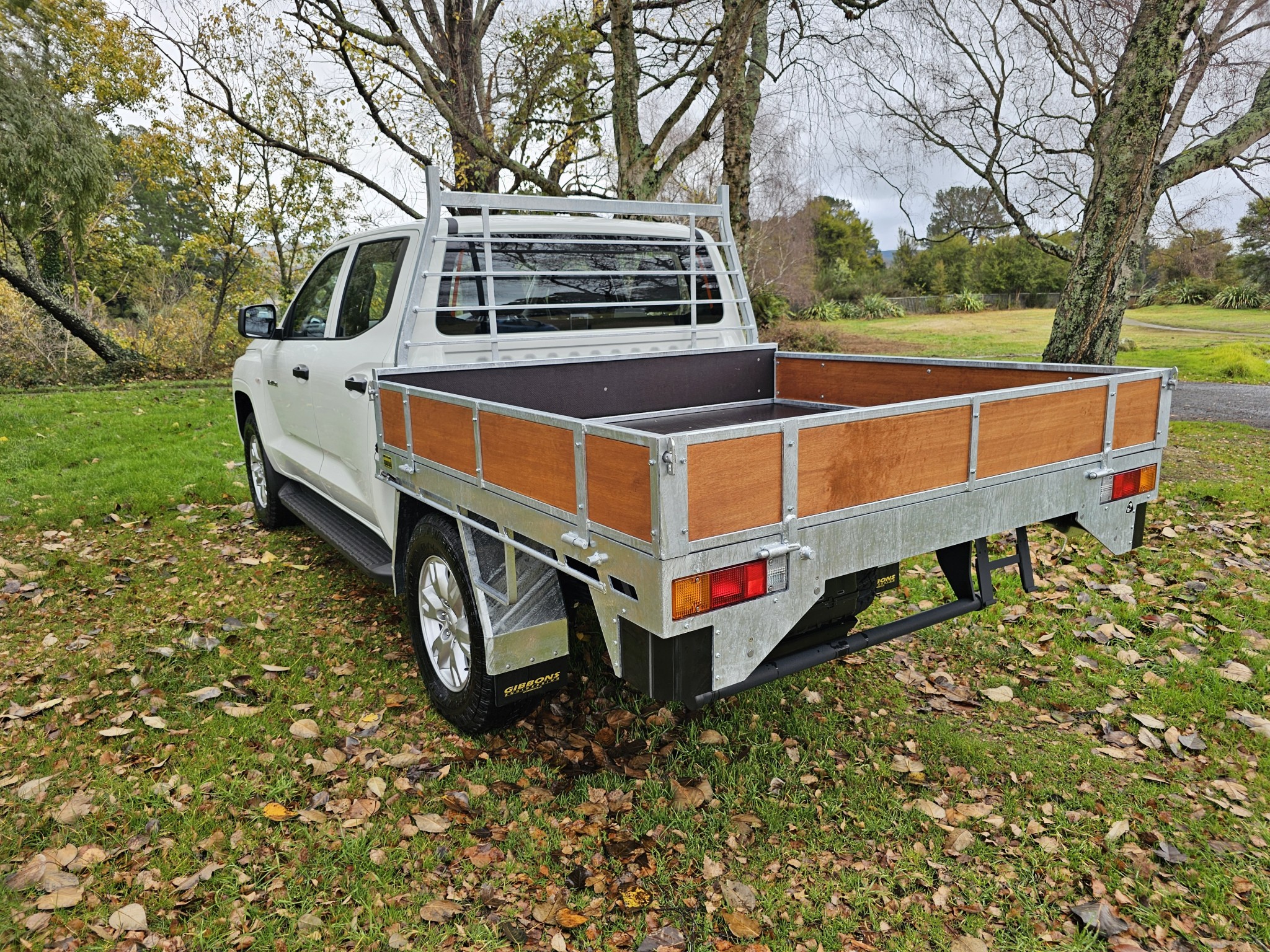 2024 Mitsubishi Triton | DC C GLX 4WD 6AT 2.4 | 23809 | 6