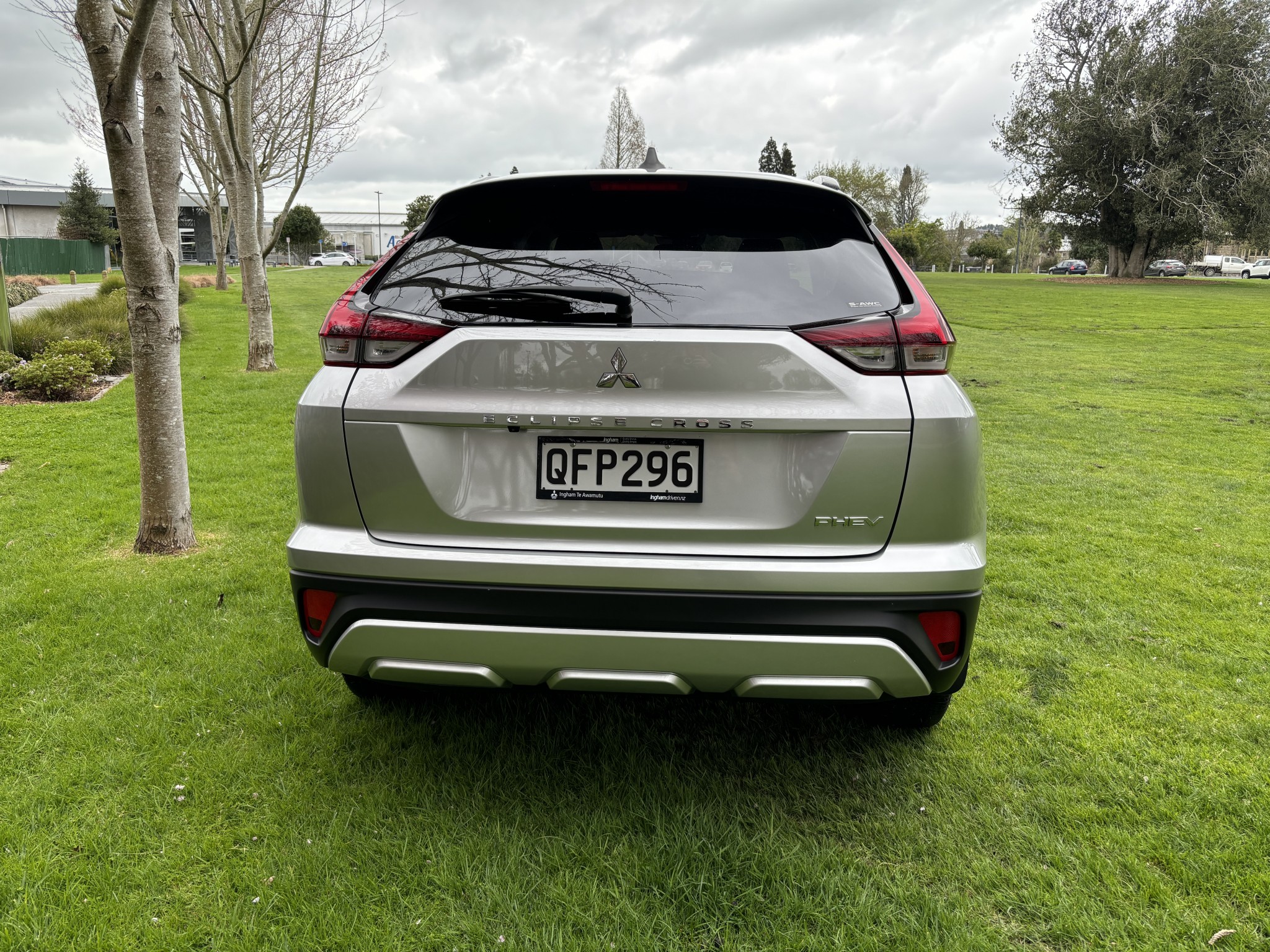 2023 Mitsubishi Eclipse Cross | XLS PHEV/4WD/AT AUTO AWD PETROL PLUG IN HYBRID | 23829 | 5