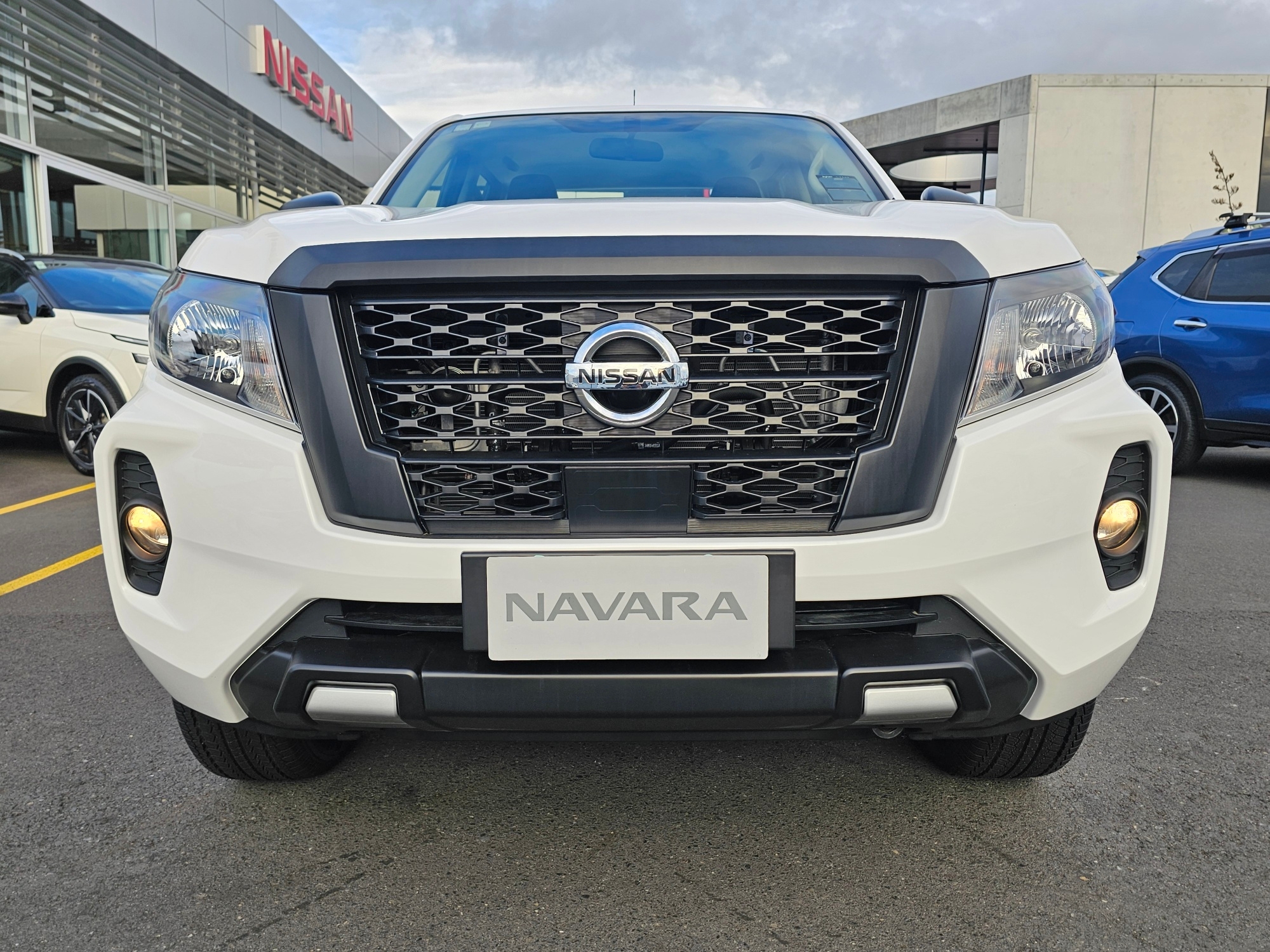 2024 Nissan Navara | SL-X 2WD AUTO | 23859 | 3