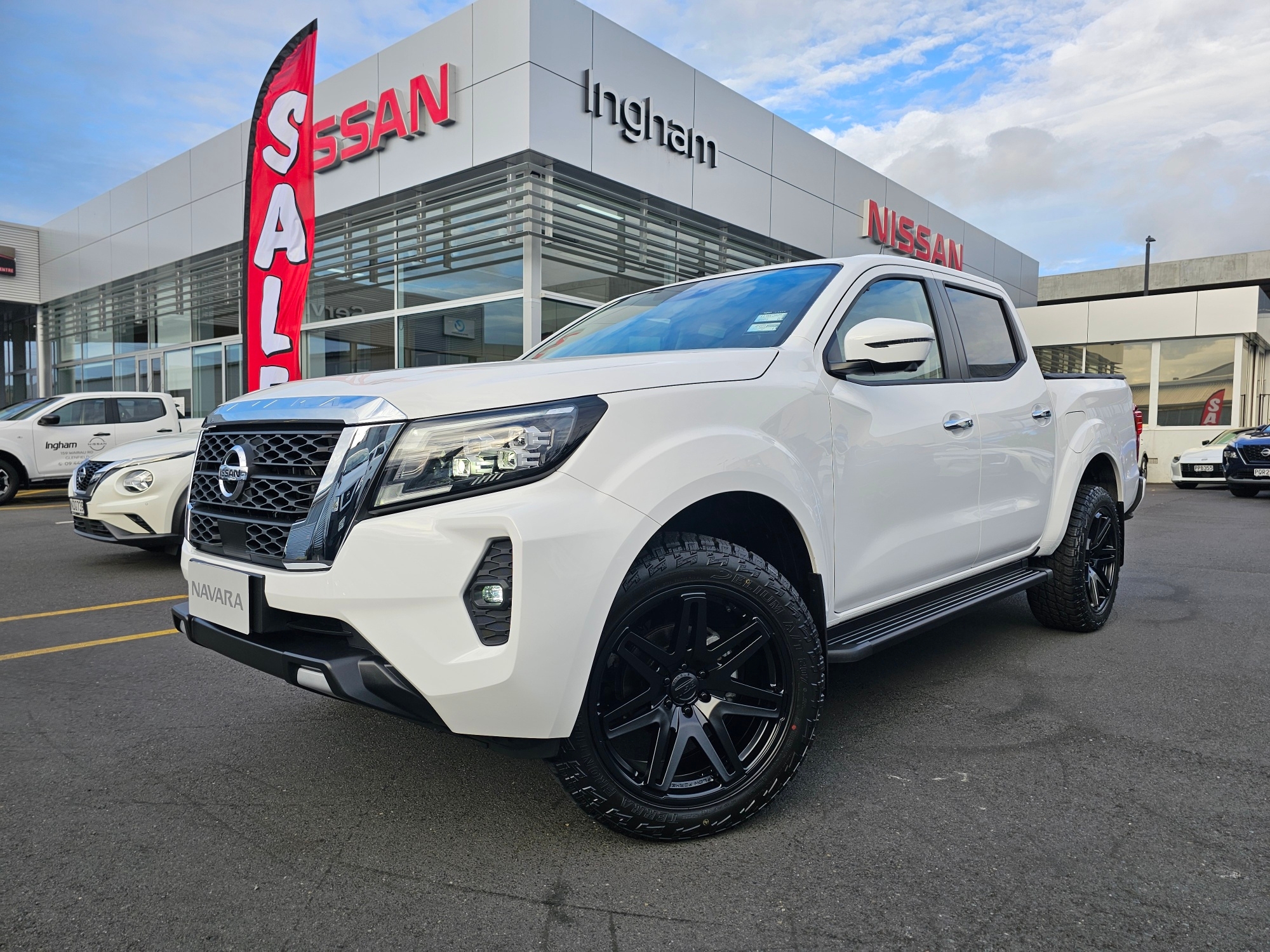 2024 Nissan Navara | ST-X i-SPORTX | 23862 | 1