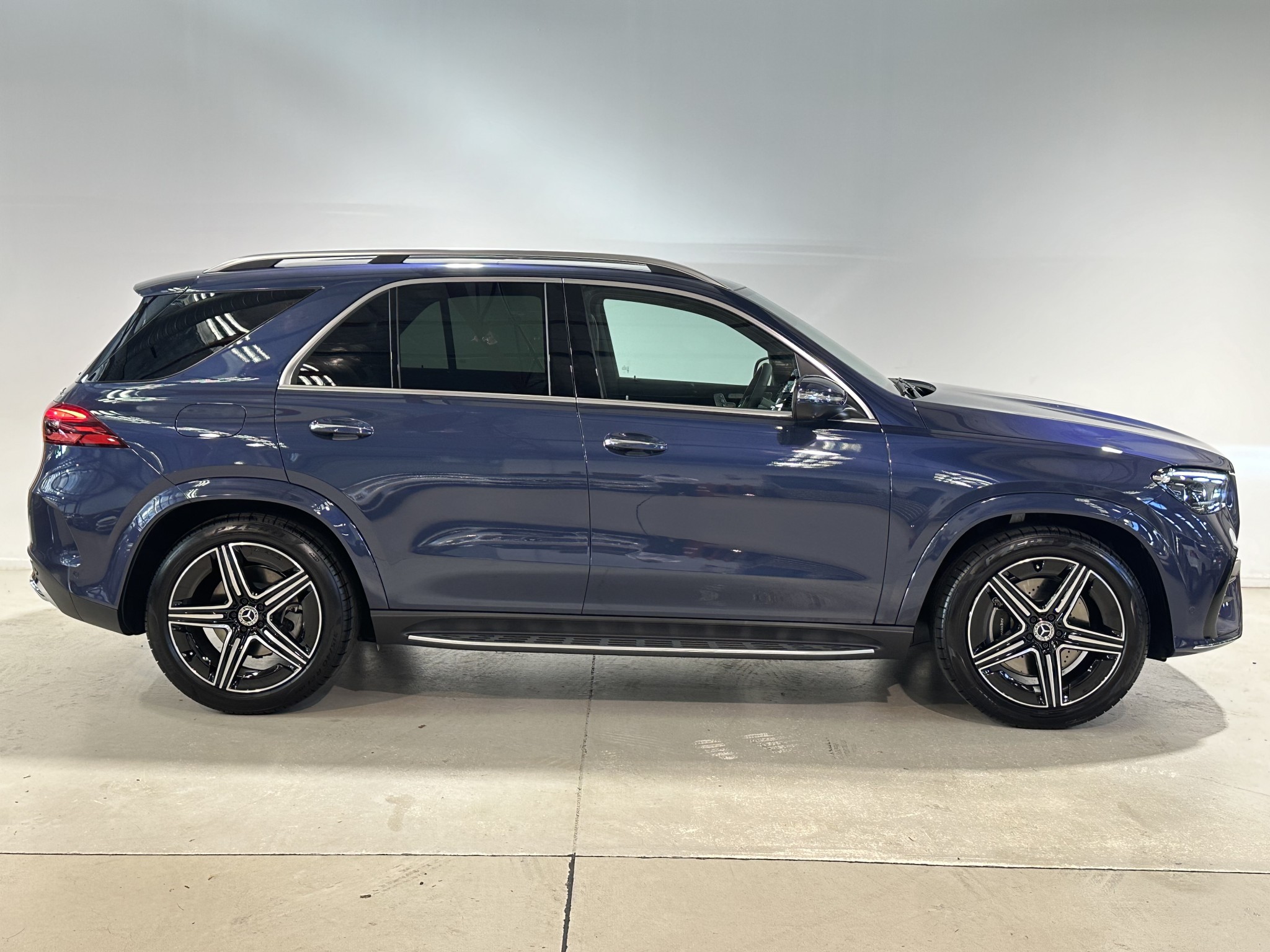 2024 Mercedes-Benz GLE 300 d | GLE300D 2.0DT/4WD/9AT | 23971 | 2