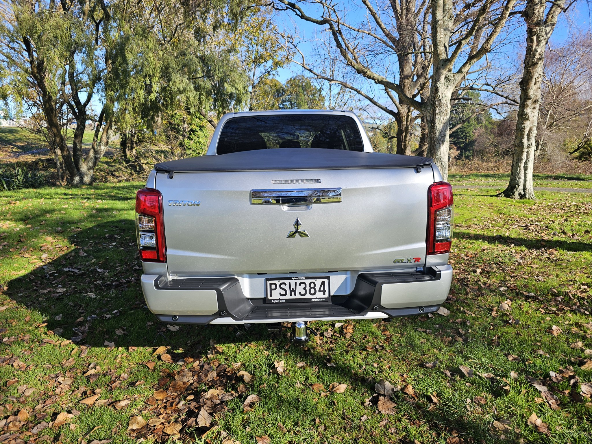 2023 Mitsubishi Triton | DC GLXR 6AT 2.4D | 24037 | 4