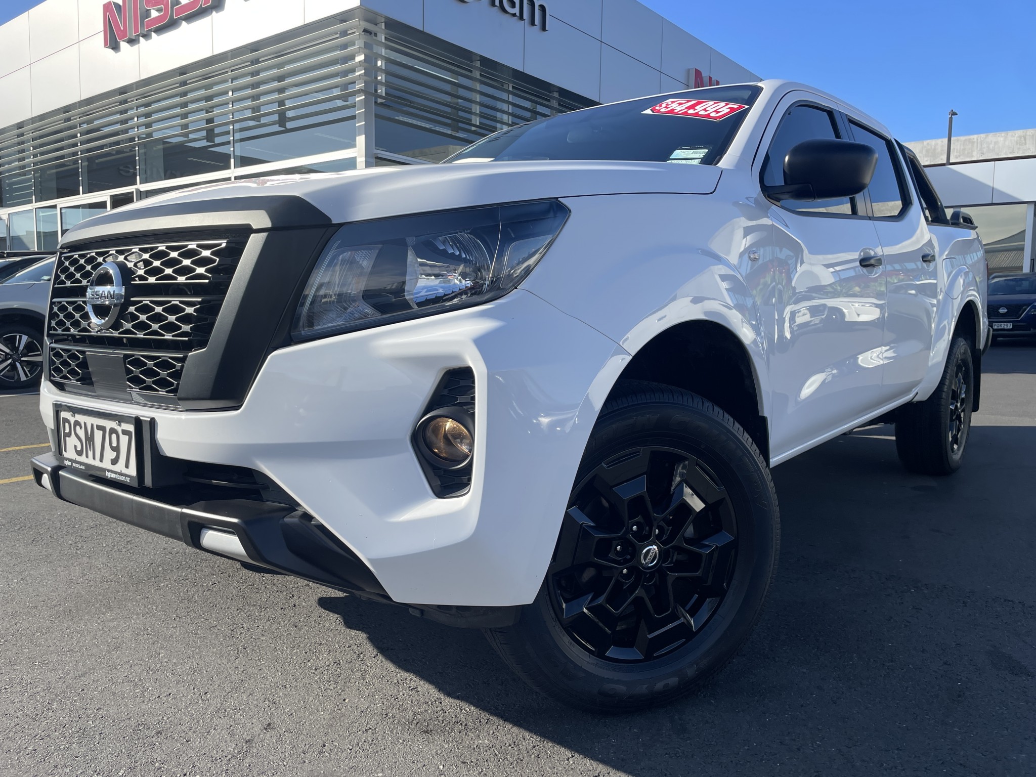 2023 Nissan Navara | SL-450 2.3D/4WD | 24063 | 2