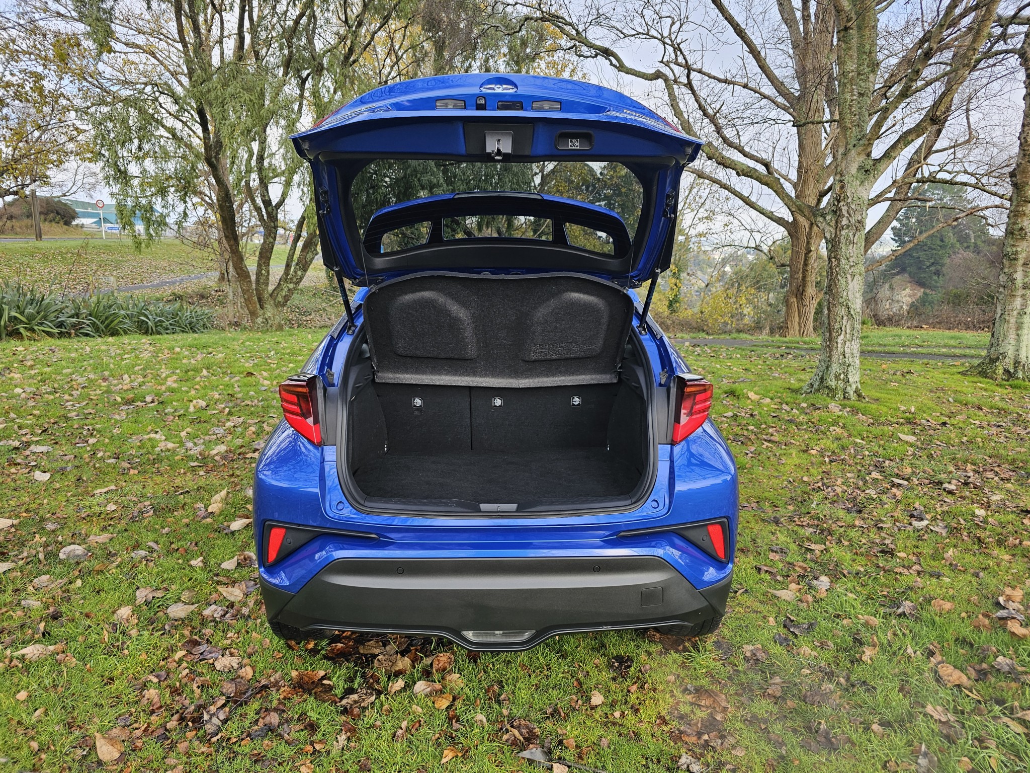 2022 Toyota C-HR | LIMITED 1.2PT | 24127 | 5