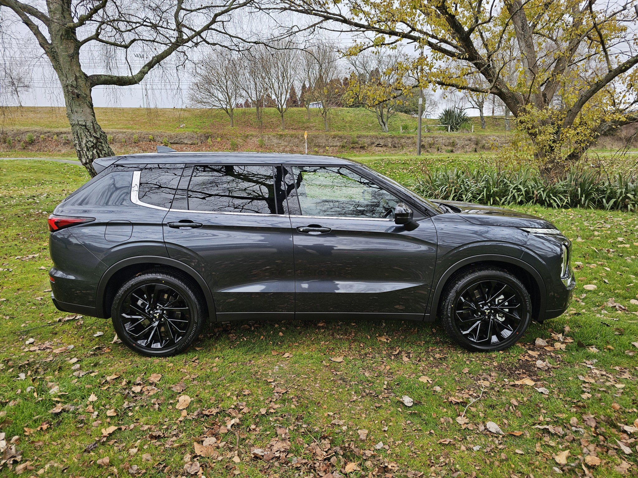 2024 Mitsubishi Outlander | SPORT 2.5P/CVT | 24141 | 2