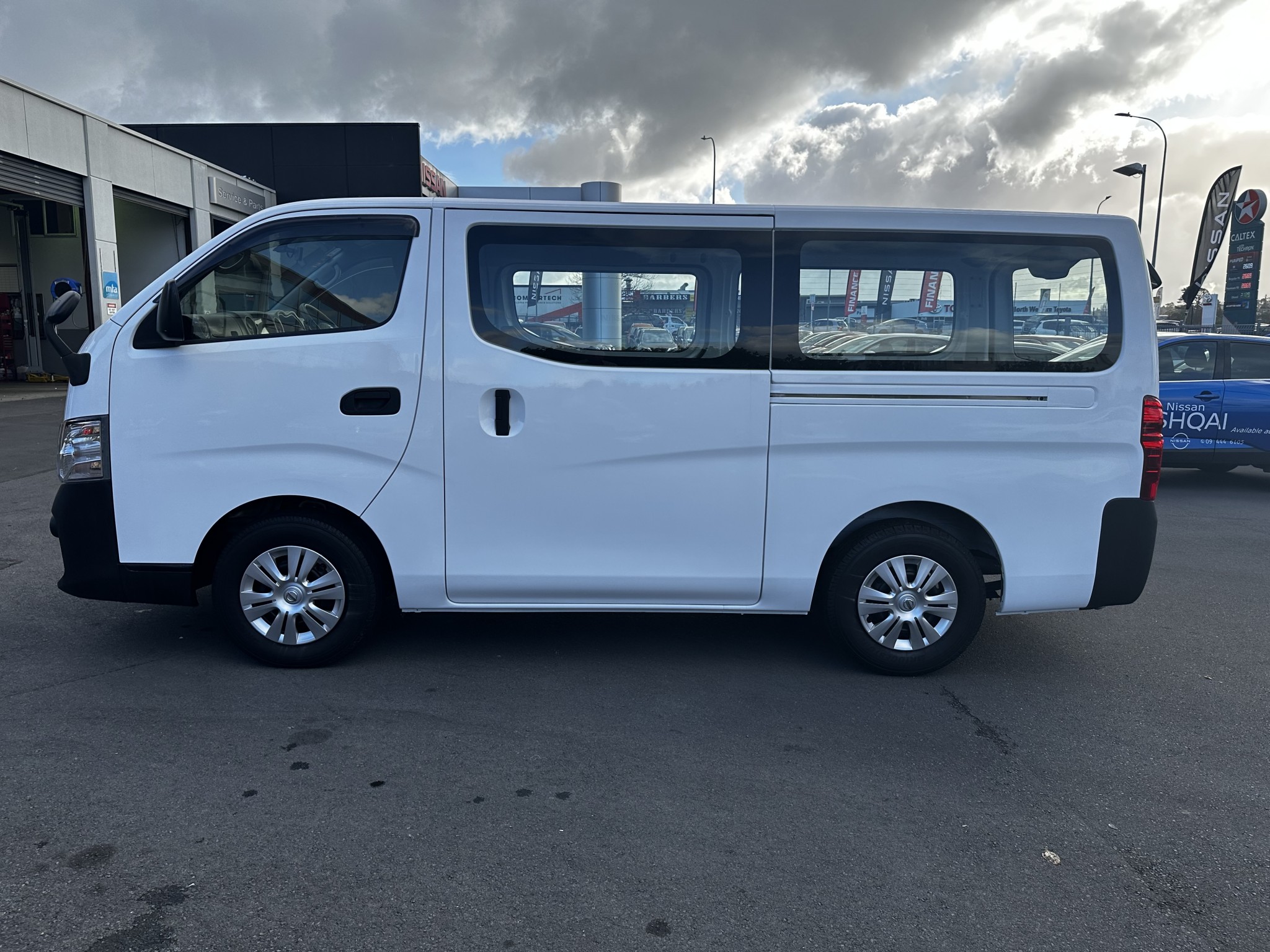 2019 Nissan CARAVAN | NV350 | 24216 | 7