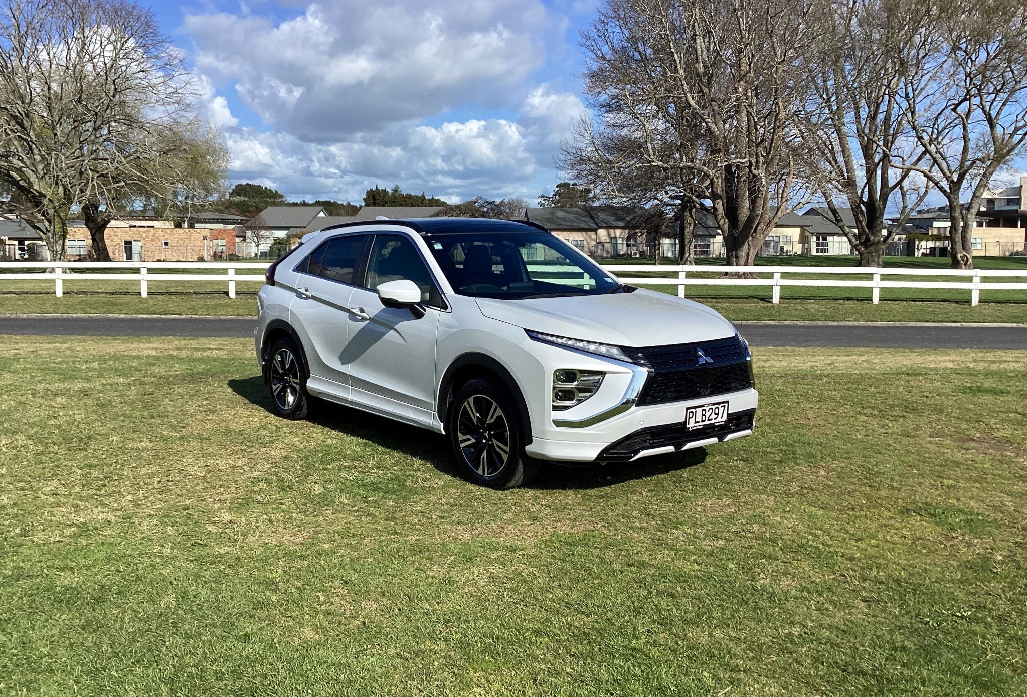 2022 Mitsubishi Eclipse Cross | VRX, 1.5L Turbo,  8 Stage CVT, SUV. | 24289 | 1