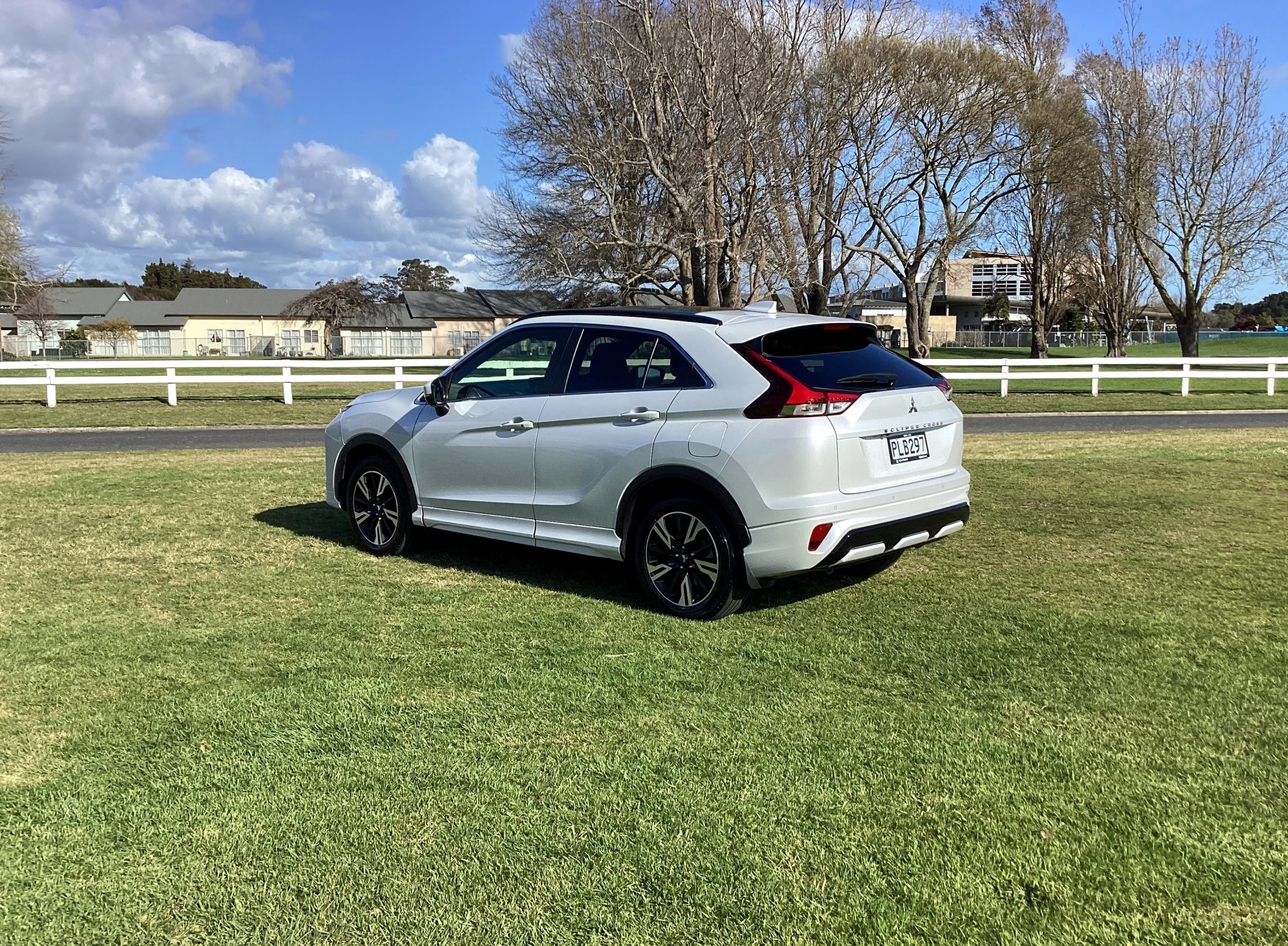 2022 Mitsubishi Eclipse Cross | VRX, 1.5L Turbo,  8 Stage CVT, SUV. | 24289 | 4