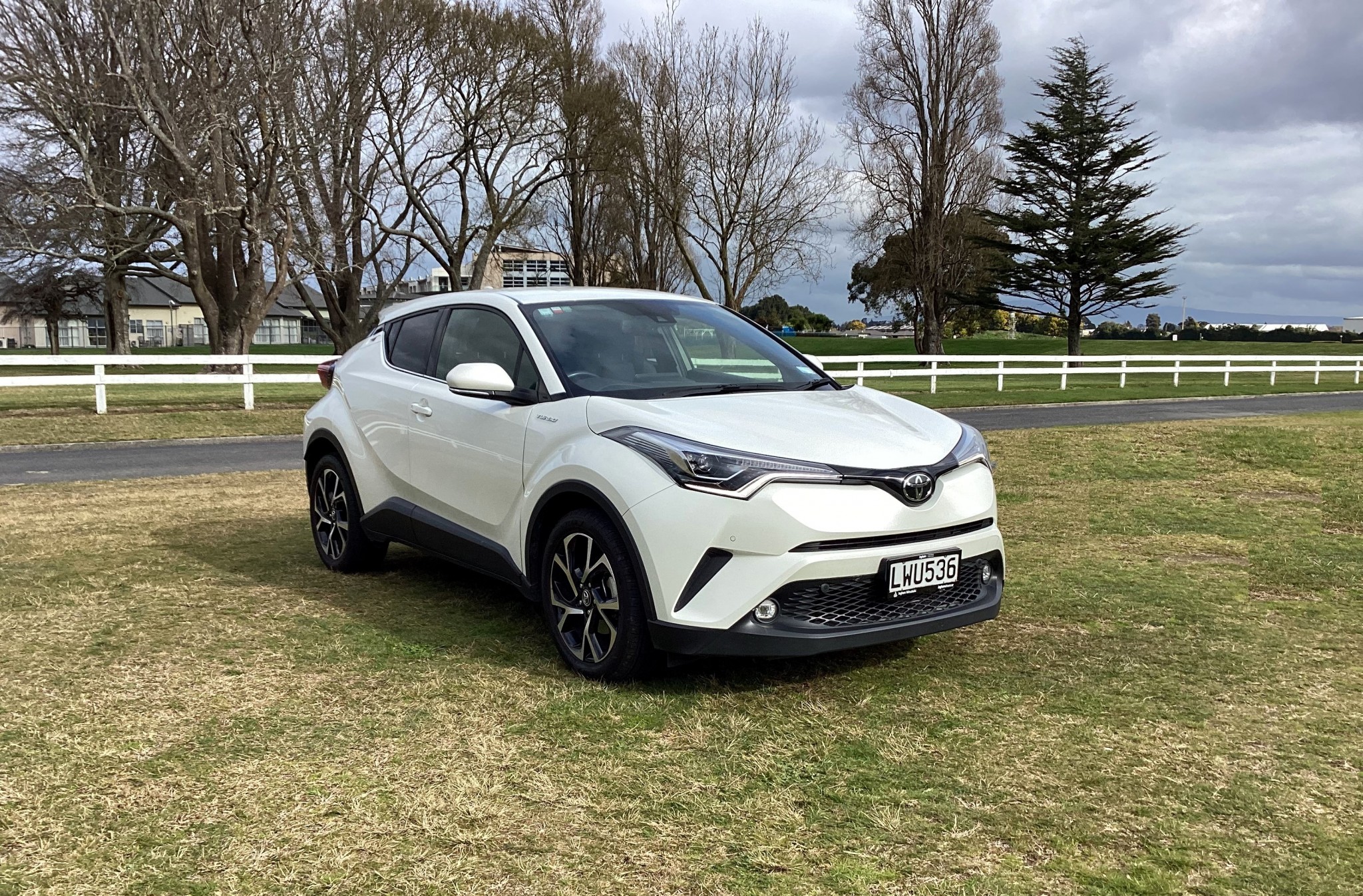 2019 Toyota C-HR | LIMITED 1.2L Petrol, Turbo, CVT, SUV. | 24383 | 1