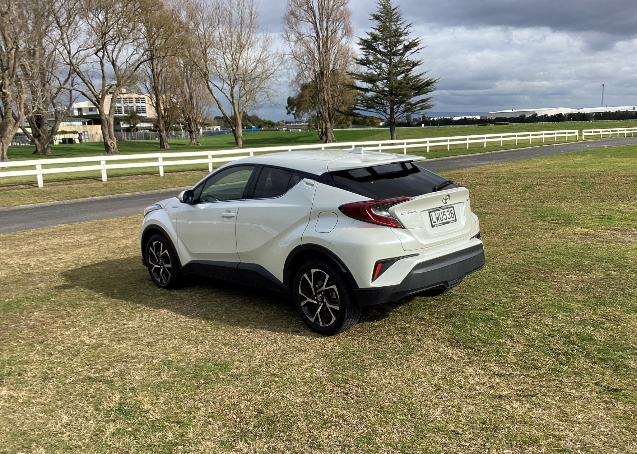 2019 Toyota C-HR | LIMITED 1.2L Petrol, Turbo, CVT, SUV. | 24383 | 4