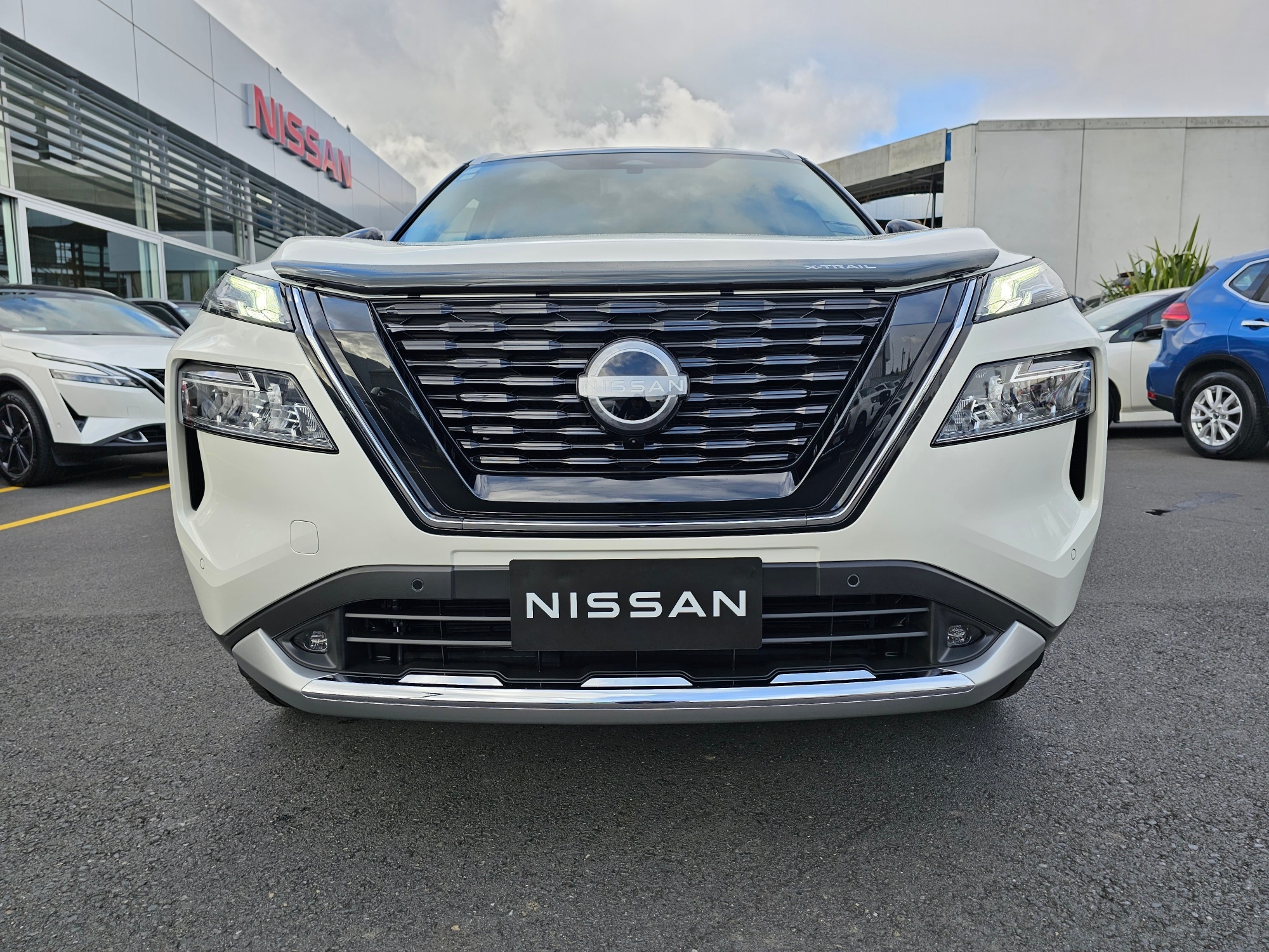 2024 Nissan X-Trail | TI-L E-POWER MIDNIGHT EDITION | 24406 | 4