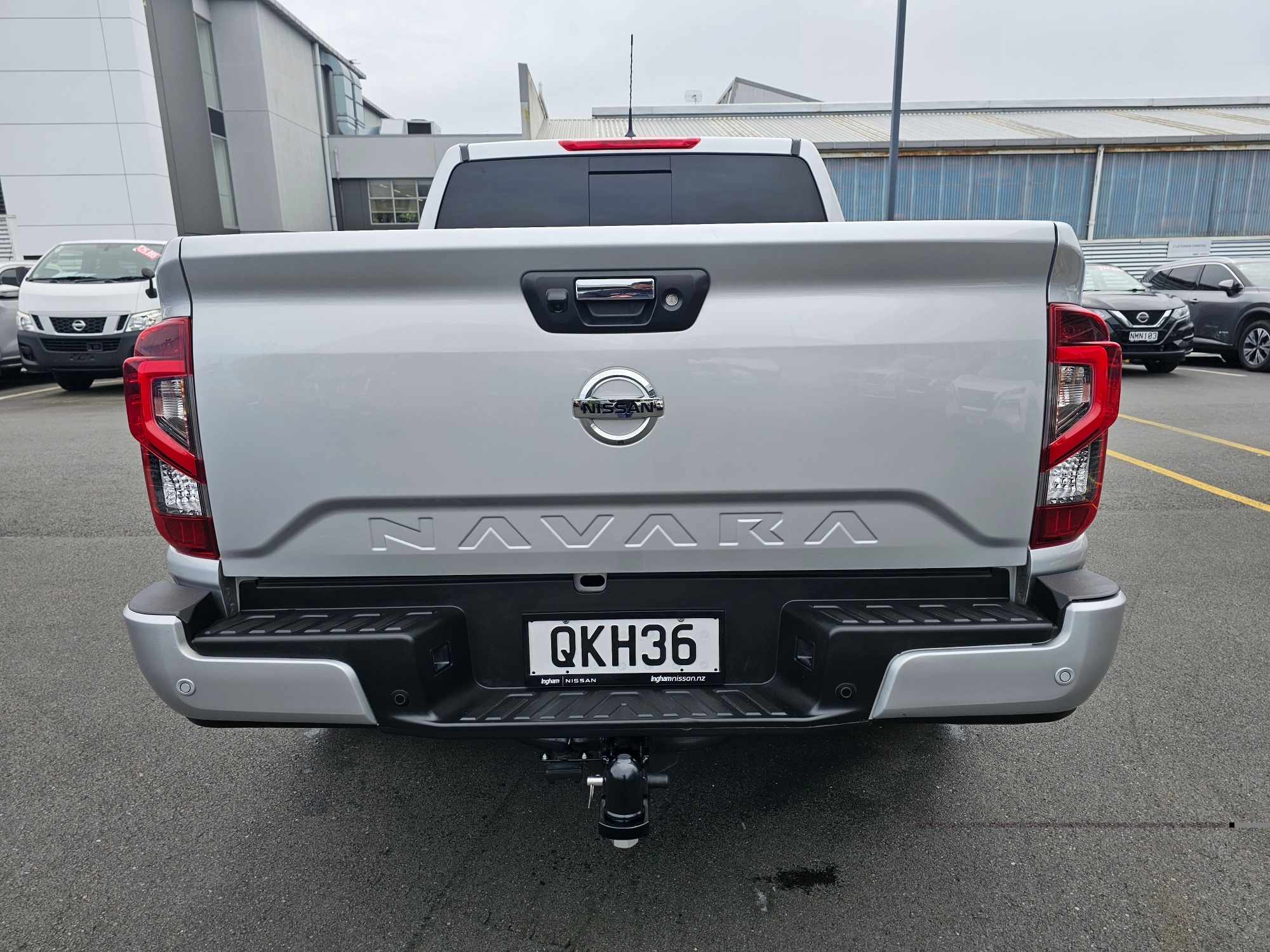 2024 Nissan Navara | ST-X i-SPORT 4WD | 24400 | 7