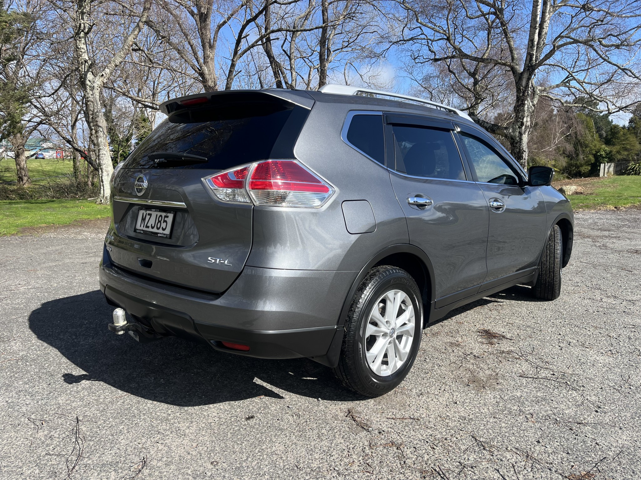 2016 Nissan X-Trail | ST-L 2.5P/6CVT/SW/5D | 24418 | 3