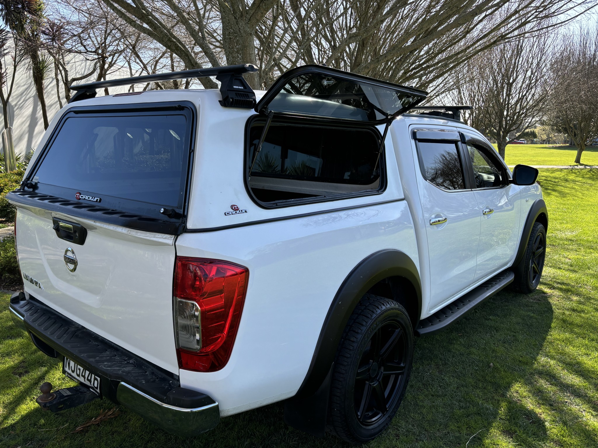 2021 Nissan Navara | RX 2.3D/7AT/UT/4DR/5 AUTO RWD | 24427 | 5