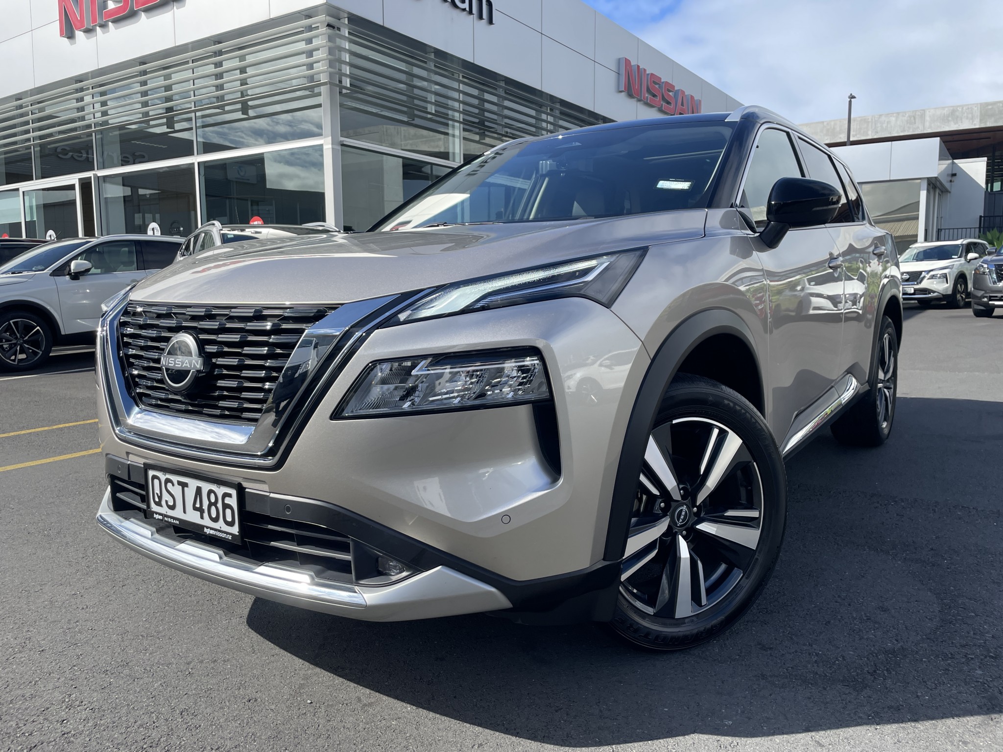 2023 Nissan X-Trail | TI-L 2.5P/4WD/CVT | 24434 | 2