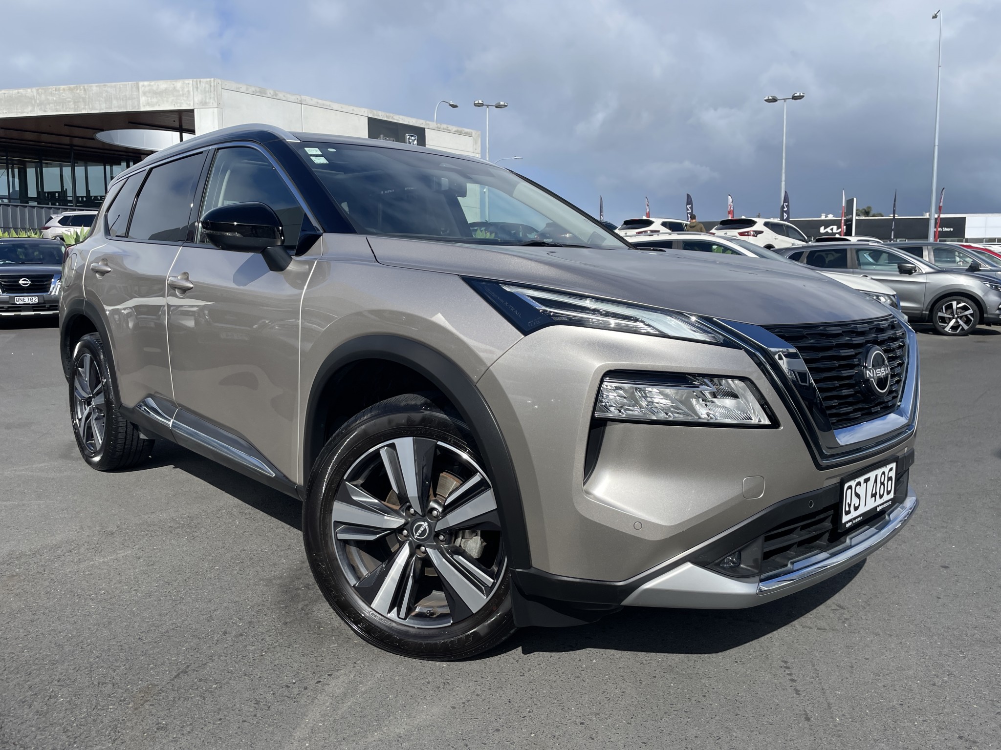 2023 Nissan X-Trail | TI-L 2.5P/4WD/CVT | 24434 | 4