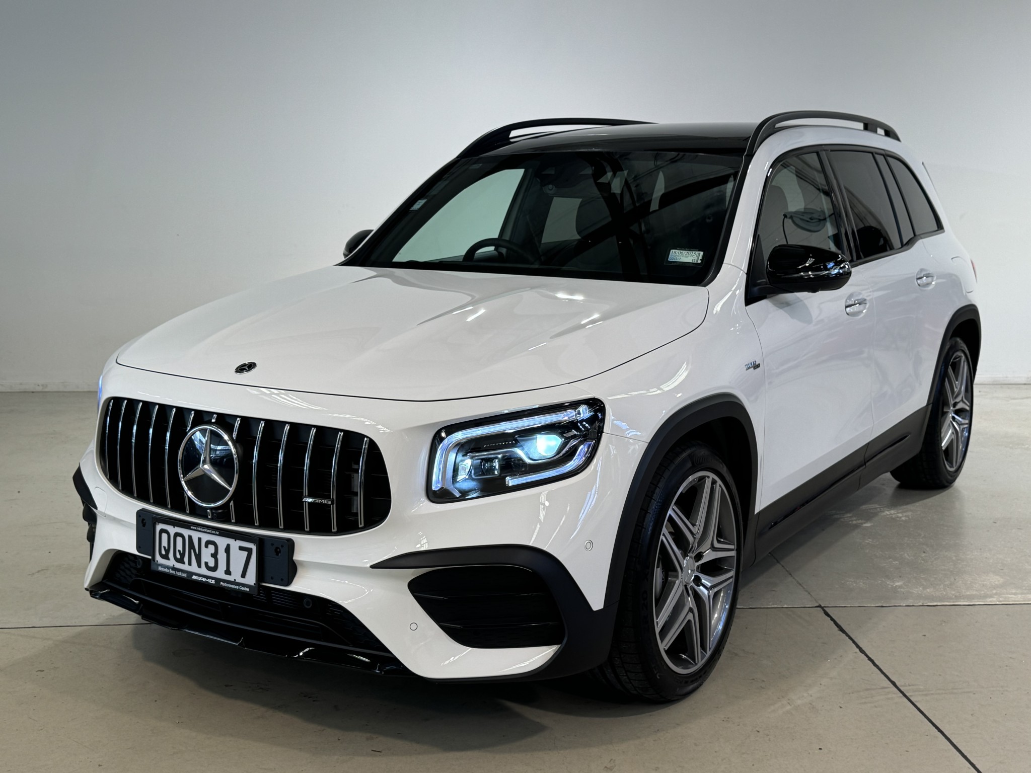 2024 Mercedes-Benz GLB 35 | AMG 4Matic 2.0P/4WD | 24449 | 7