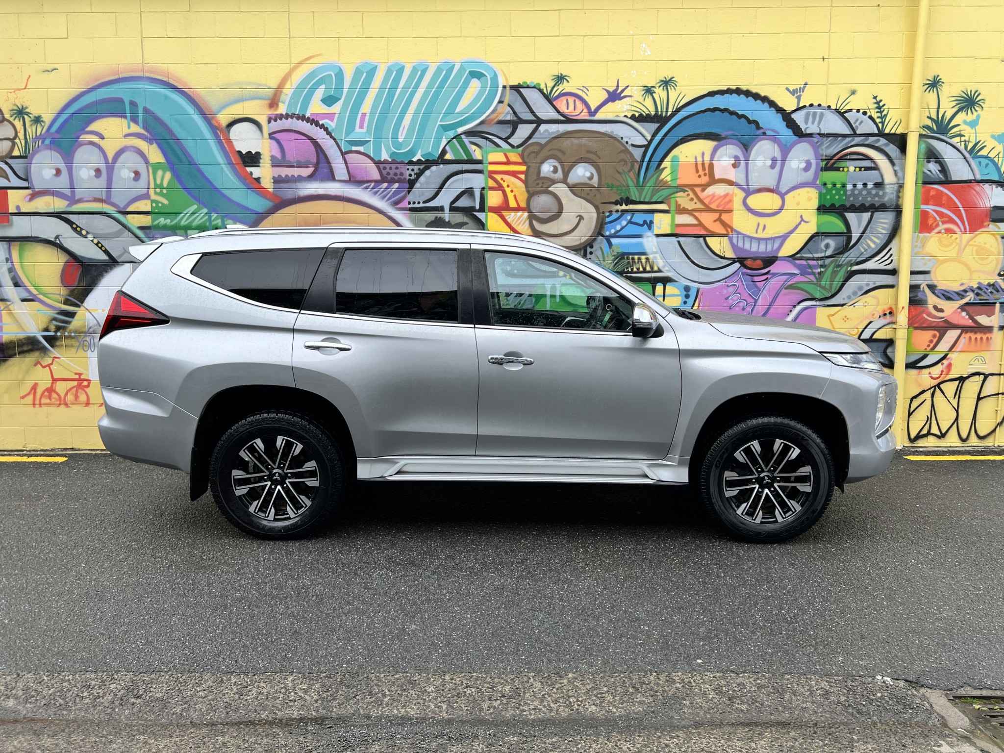 2021 Mitsubishi Pajero Sport | VRX 2.4D/4WD/8AT | 24490 | 3