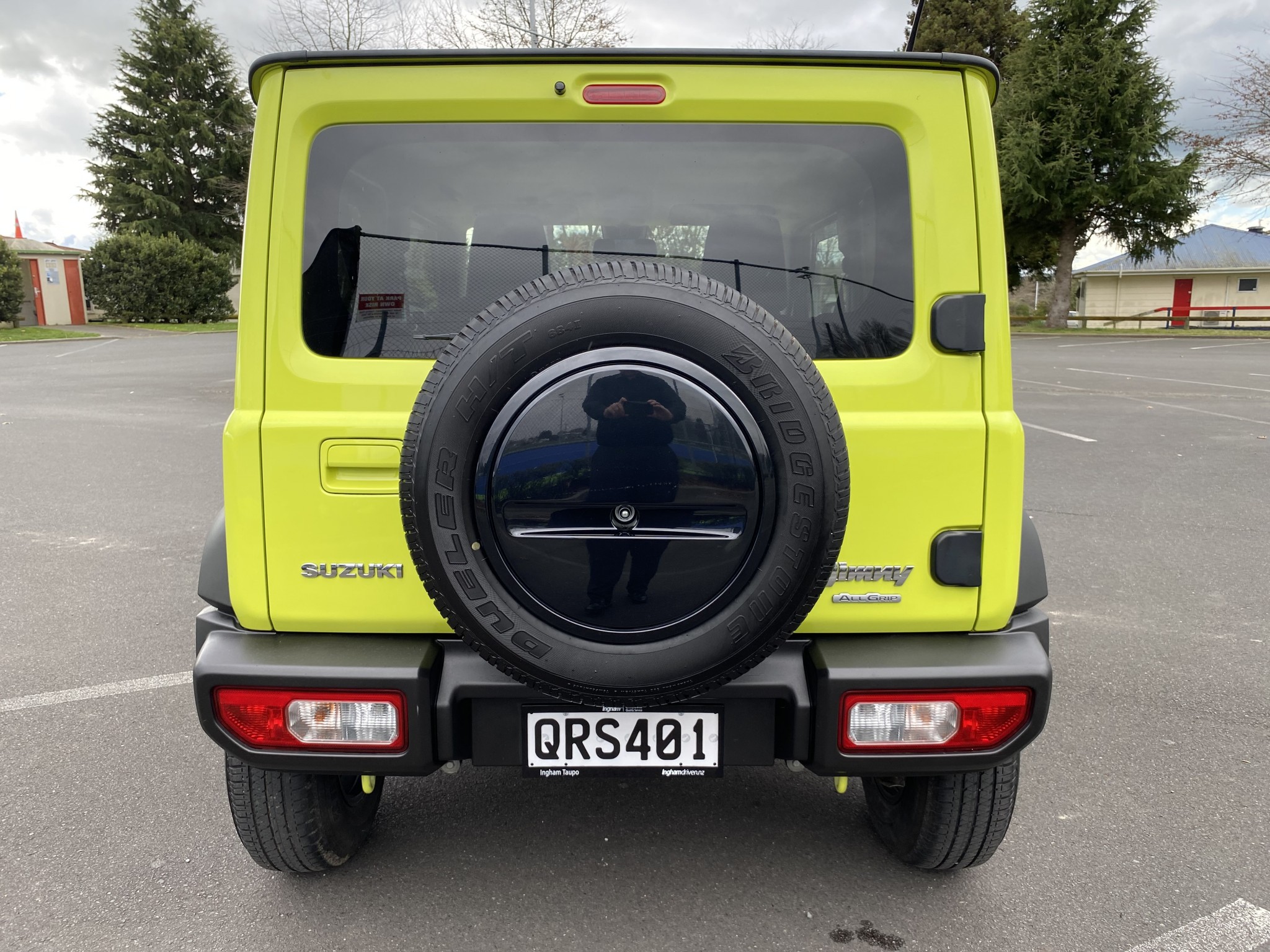 2020 Suzuki Jimny | SIERRA 1.5P/4WD/4AT | 24495 | 6