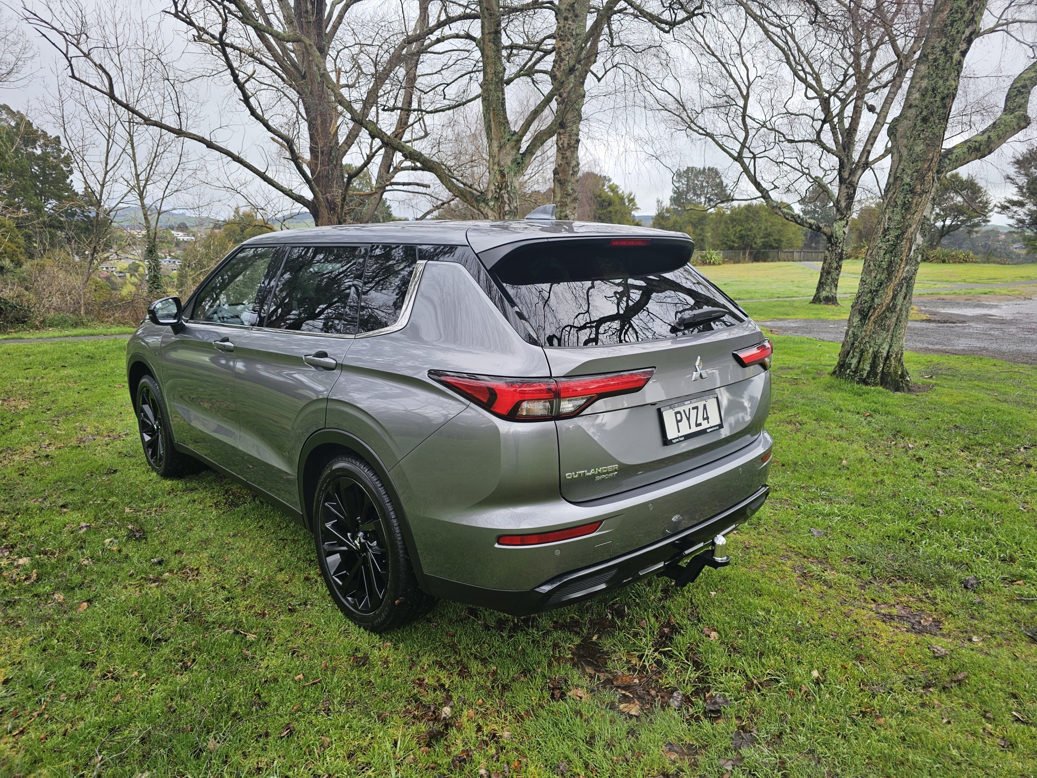 2023 Mitsubishi Outlander | SPORT 2.5P/CVT | 24503 | 3