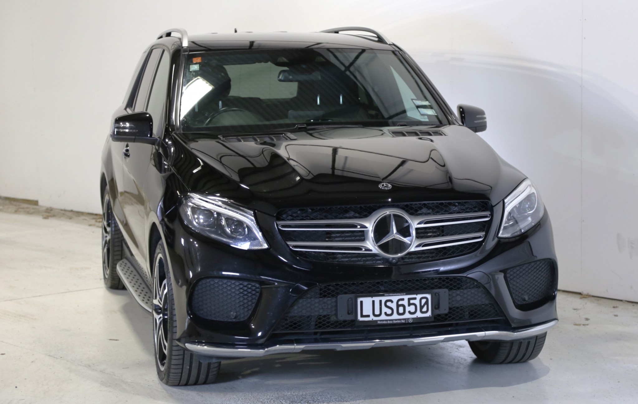 2018 Mercedes-Benz GLE 350 d | Nz New AMG Line Plus 190Kw 3.0D 4WD 9A | 24512 | 2