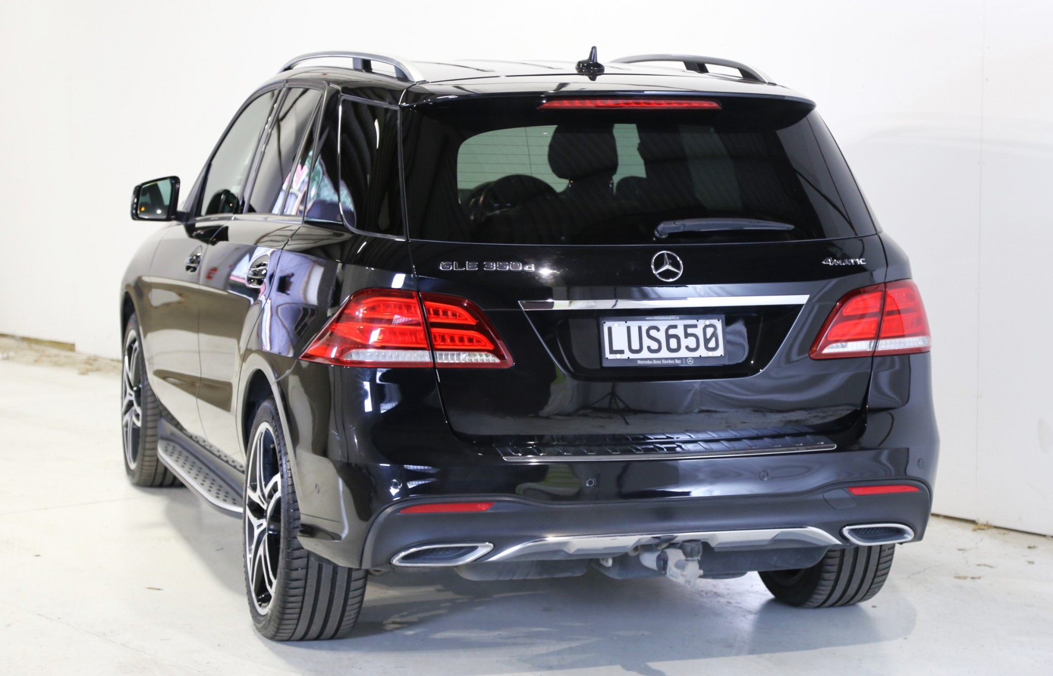 2018 Mercedes-Benz GLE 350 d | Nz New AMG Line Plus 190Kw 3.0D 4WD 9A | 24512 | 5