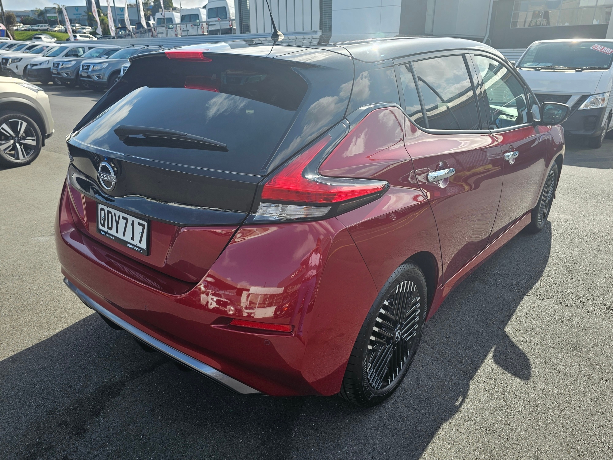 2023 Nissan Leaf | LEAF 39KW | 24529 | 6