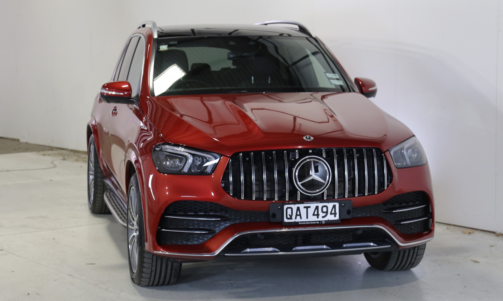 2023 Mercedes-Benz GLE 400 d | NZ New AMG line 243Kw 700nm AMG Grille | 24641 | 2