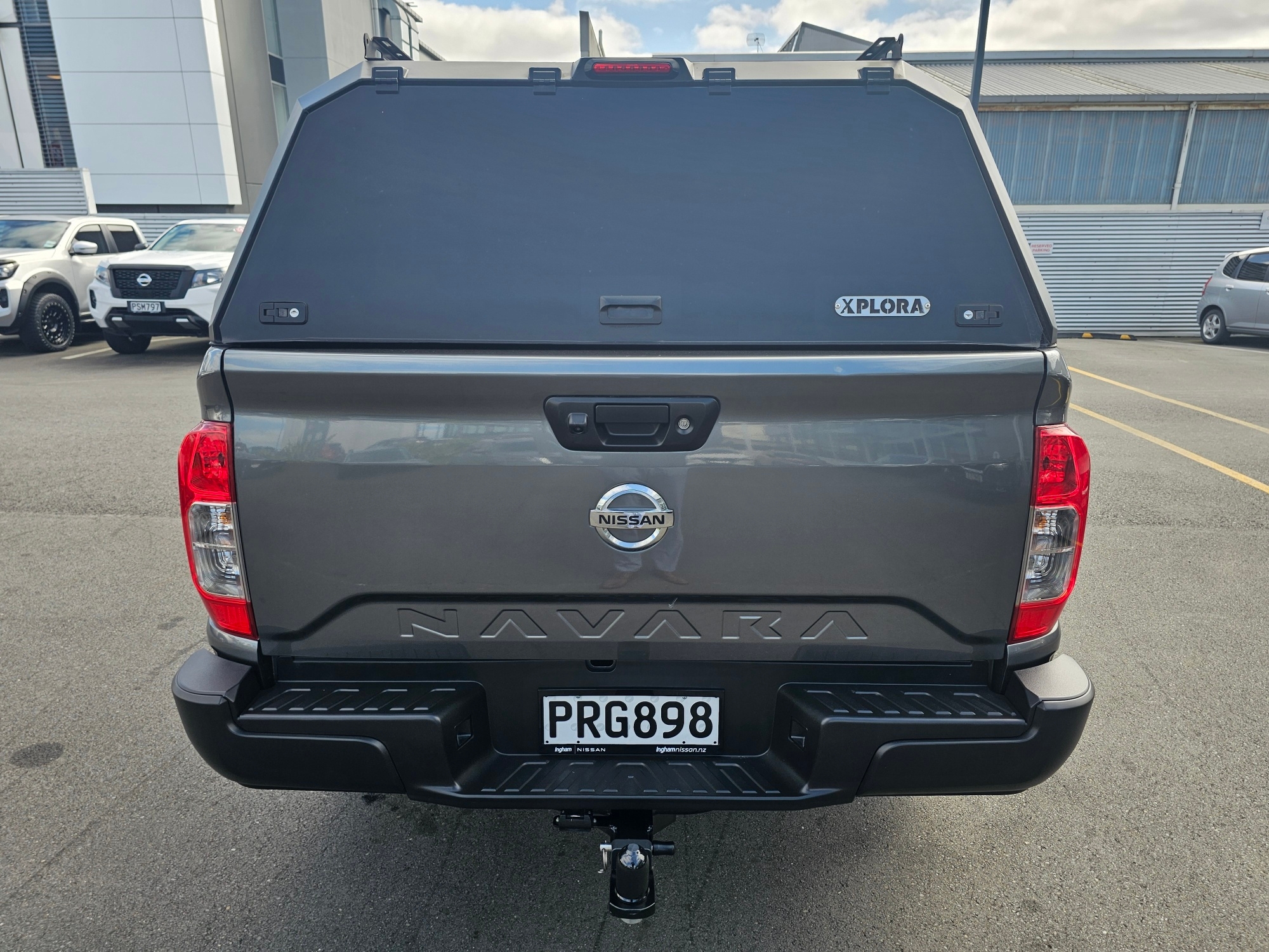 2022 Nissan Navara | SL 2.3D/6MT | 24676 | 7