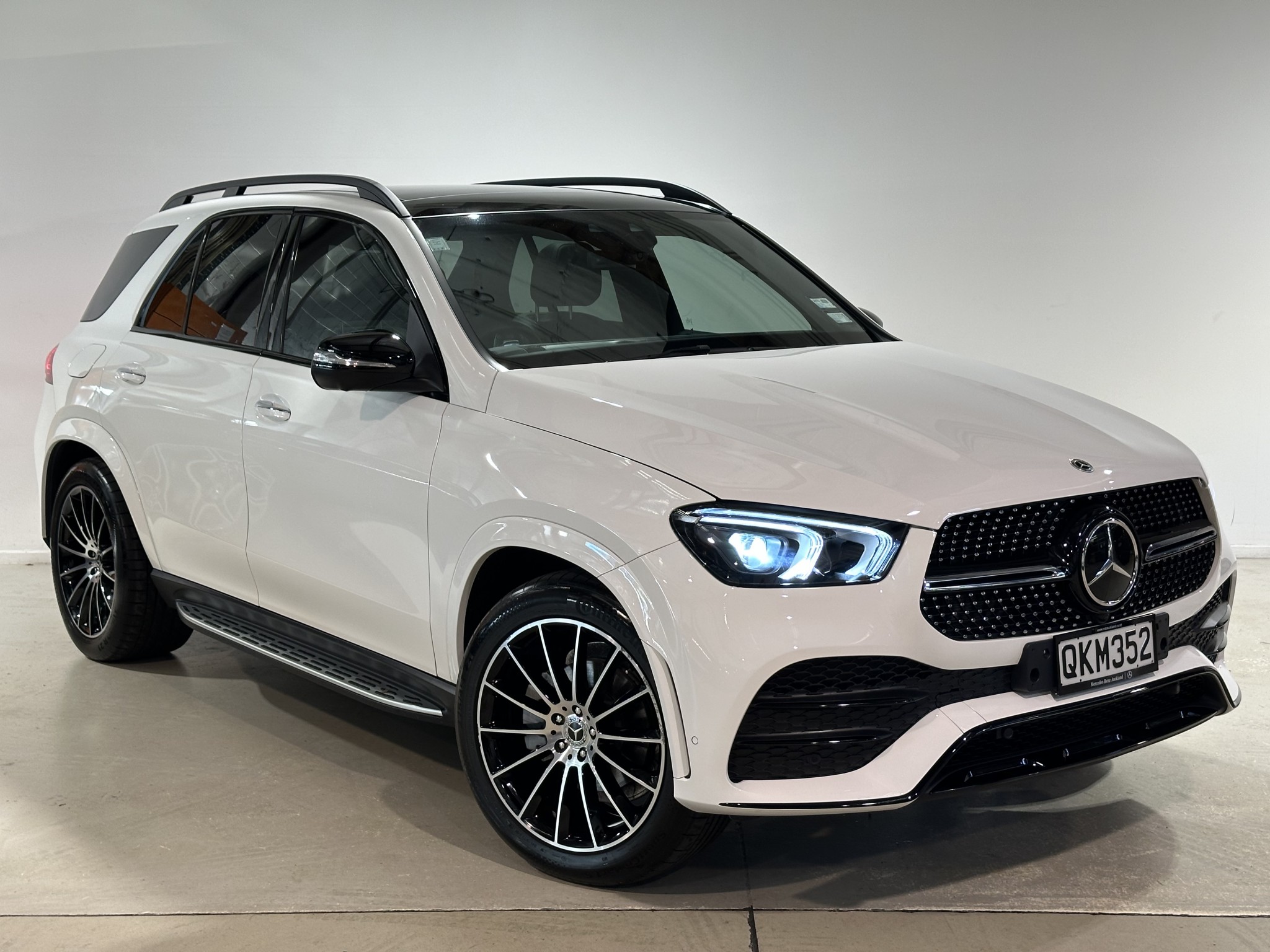 2024 Mercedes-Benz GLE 300 d | GLE300D 2.0DT/4WD/9AT | 24112 | 1