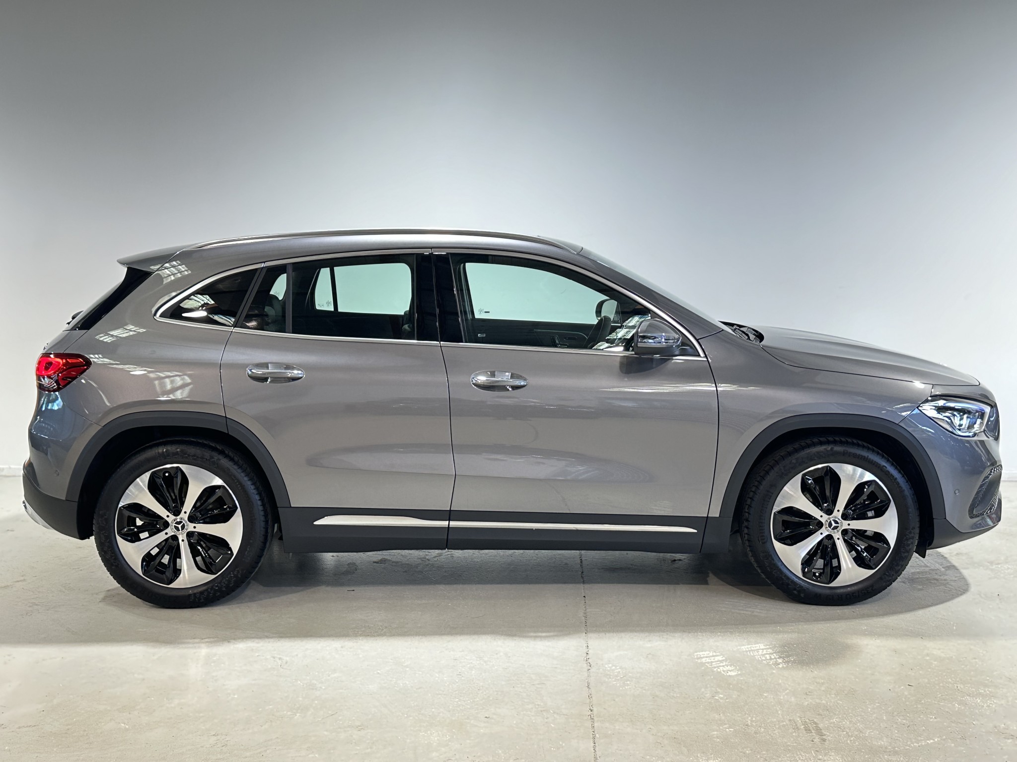 2024 Mercedes-Benz GLA 250 | GLA250 4MATIC 2.0P/4WD | 22921 | 2